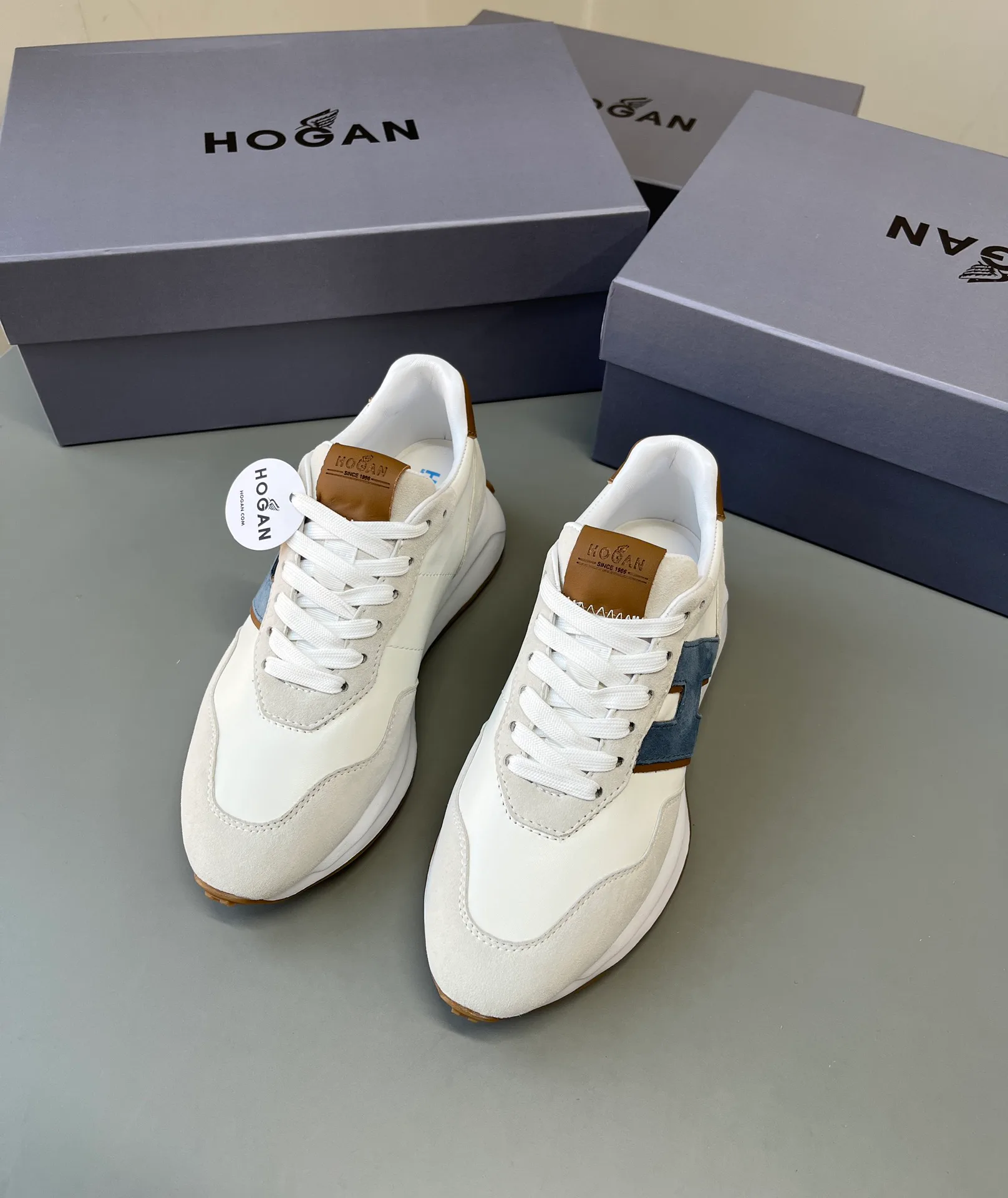 Кроссовки Женские Hogan 12629889