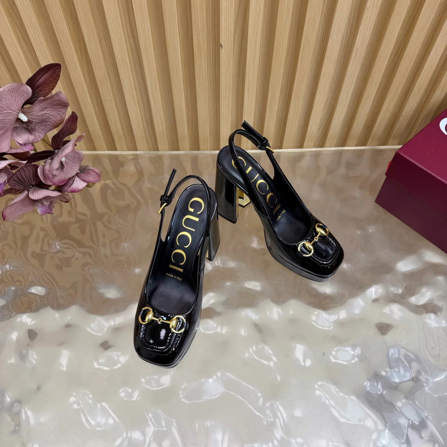 Туфли Женские Gucci 379366