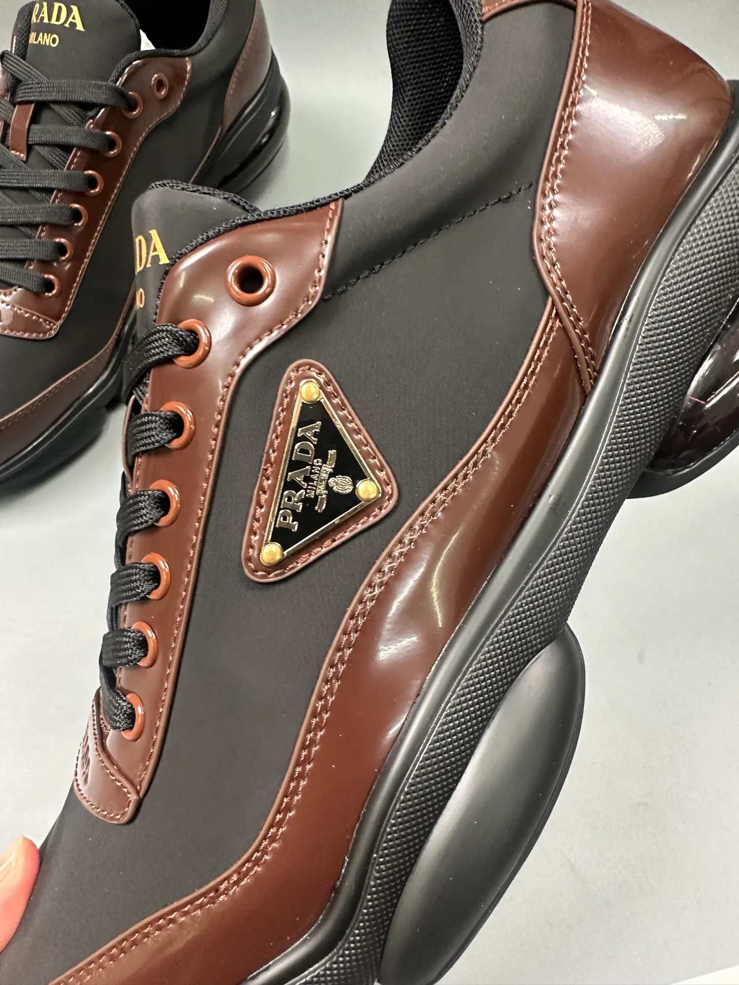 Кроссовки Мужские Prada 4041900