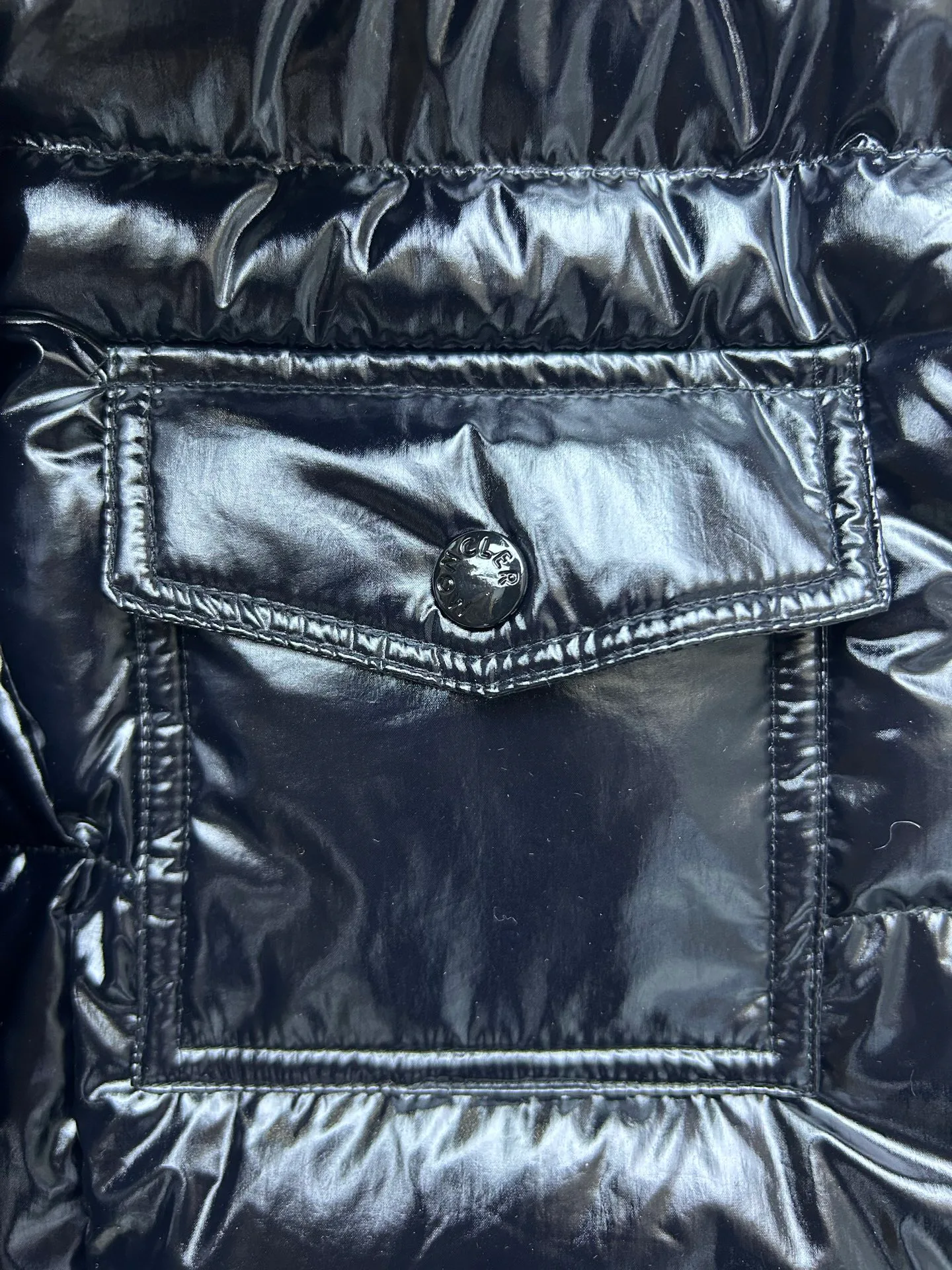 Куртки И Пуховики Женские Moncler 18002370