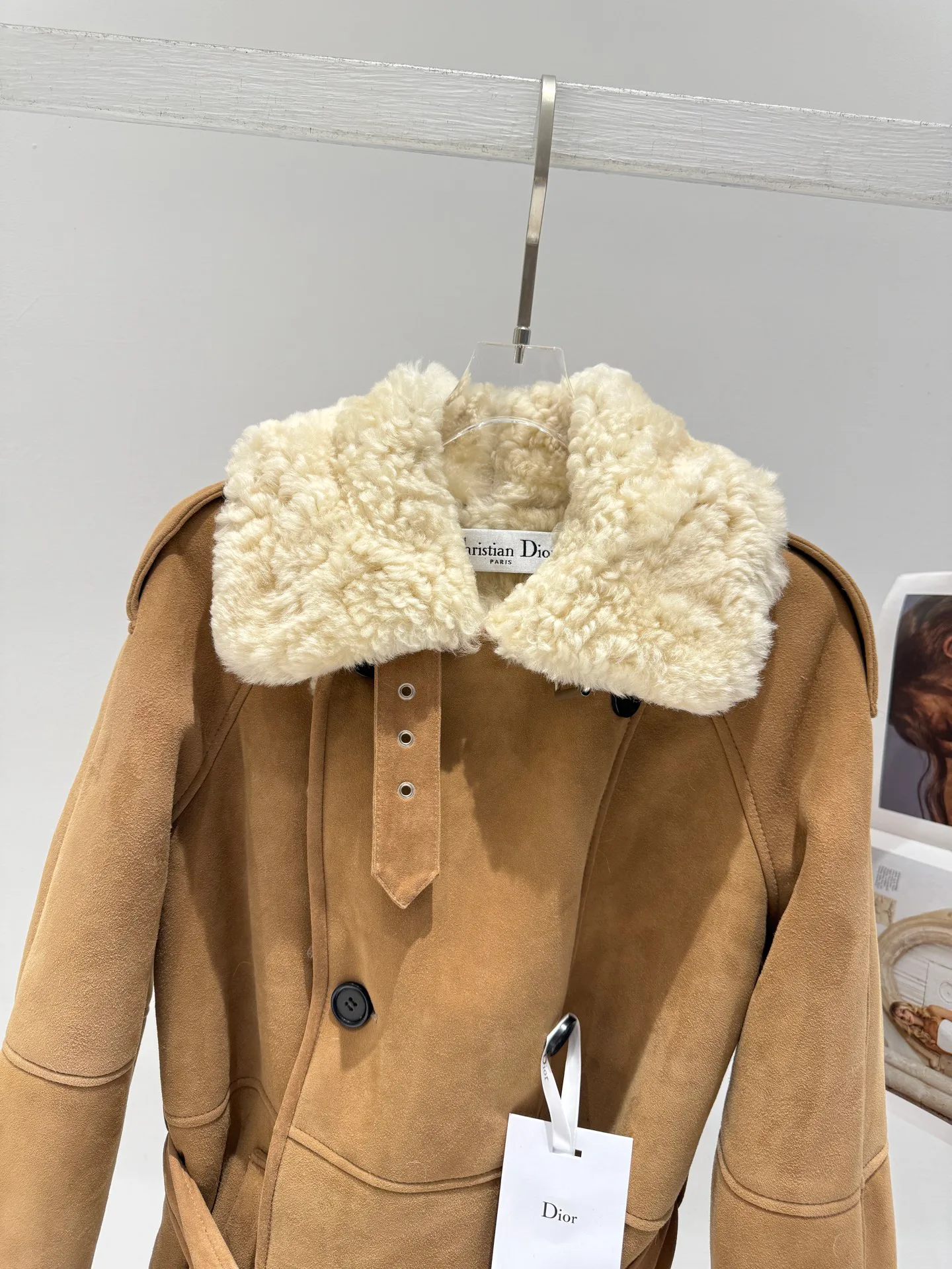 Кожаные Куртки И Дублёнки Женские Christian Dior 19474245