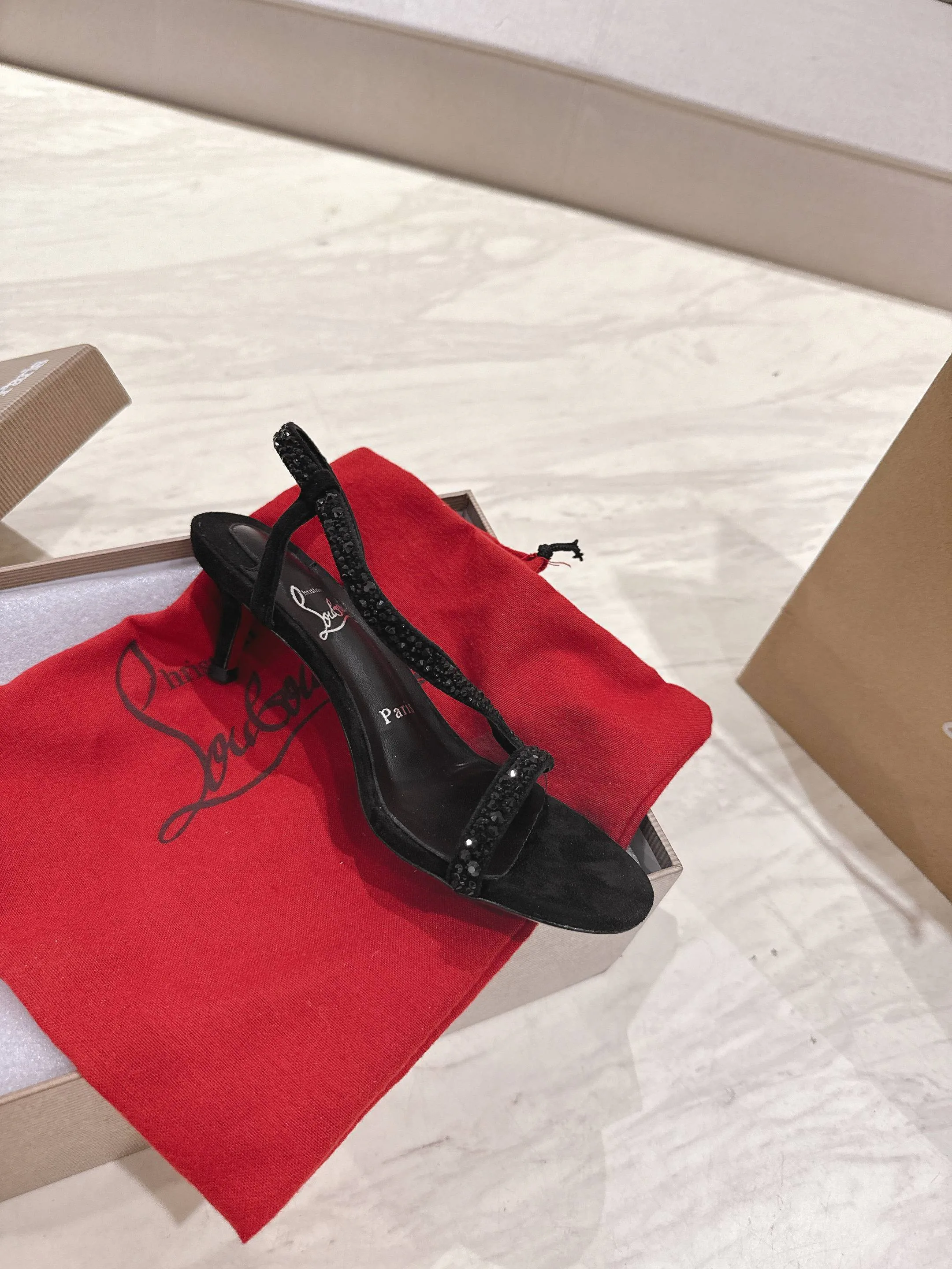 Босоножки Женские Christian Louboutin 1228717