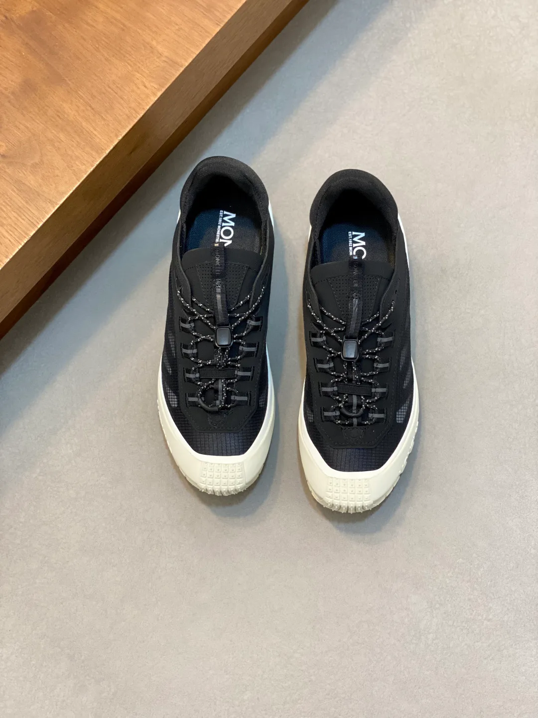 Кроссовки Мужские Moncler 18118843