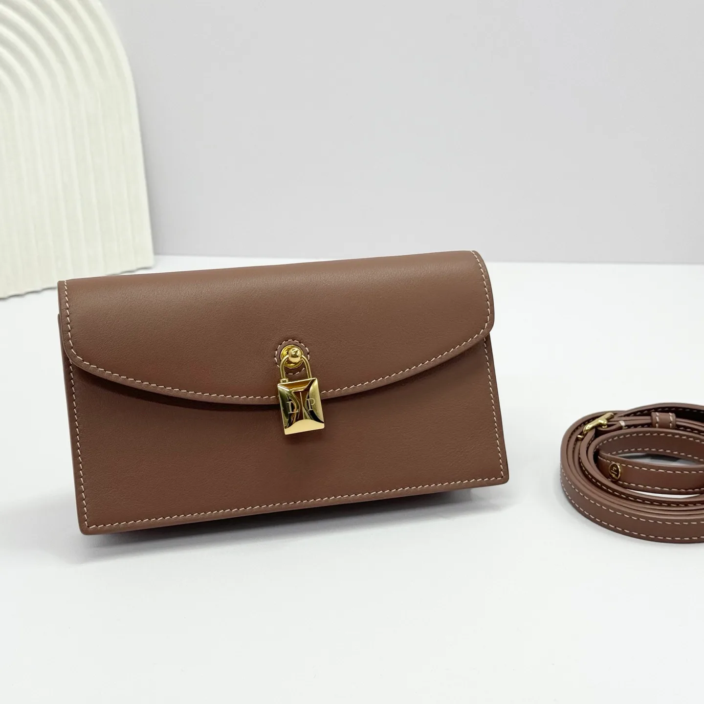 Клатчи Женские Loro Piana 11472634