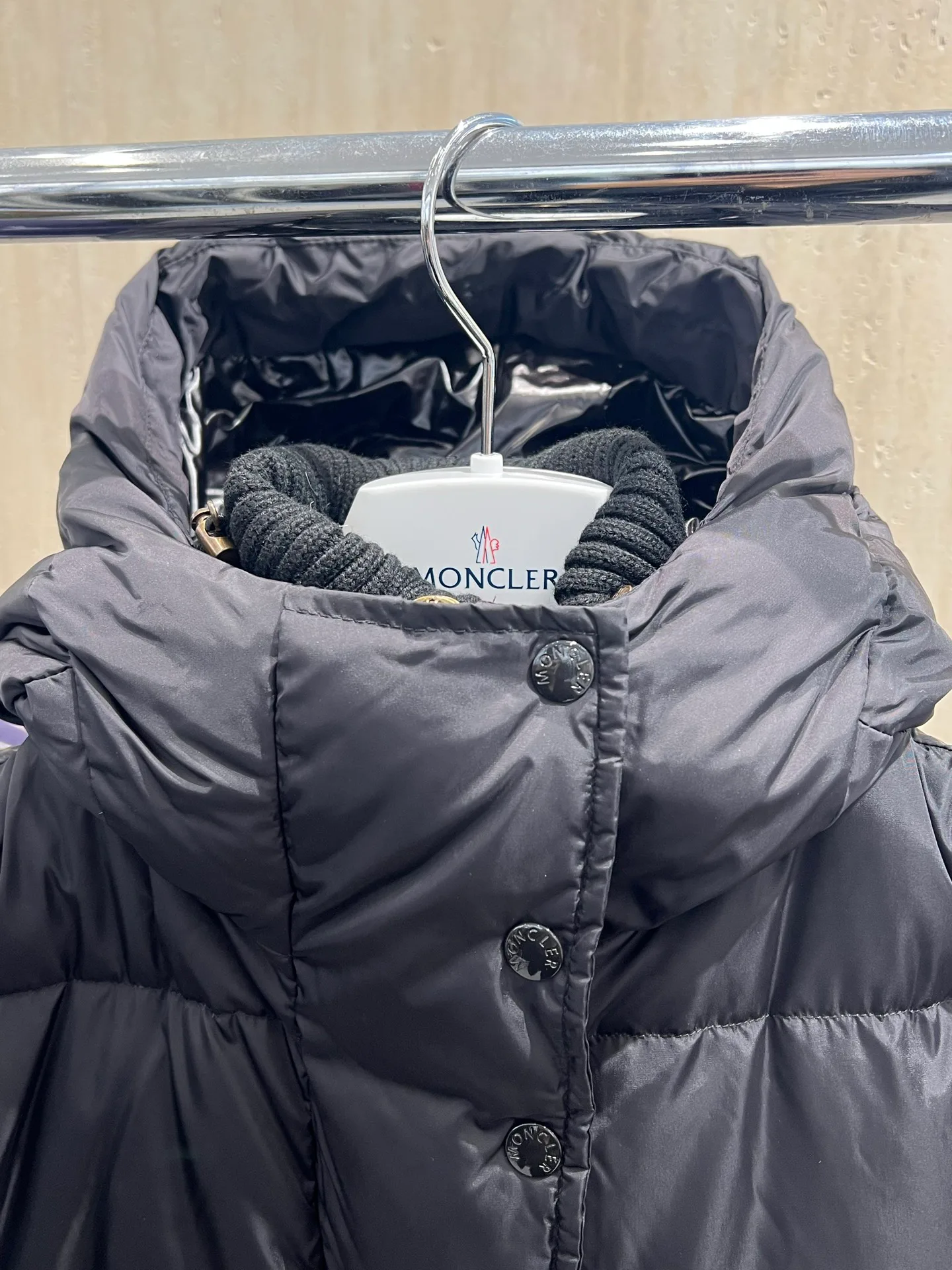 Куртки И Пуховики Женские Moncler 18723416