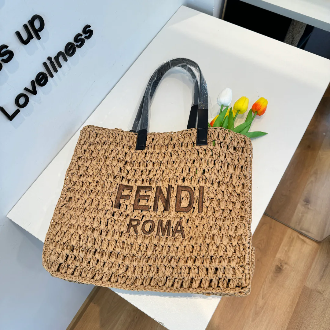 Классические Сумки Женские Fendi 12765007