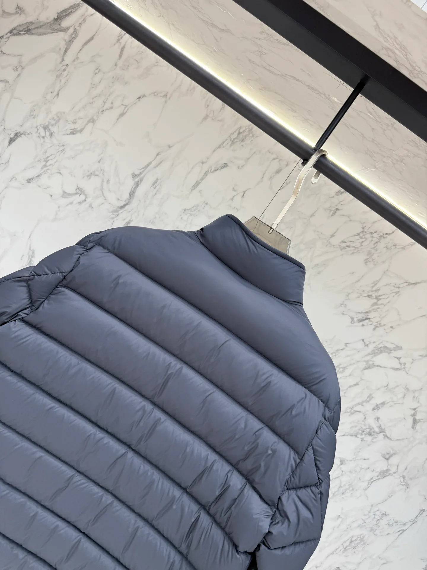 Куртки И Пуховики Мужские Moncler 17927280