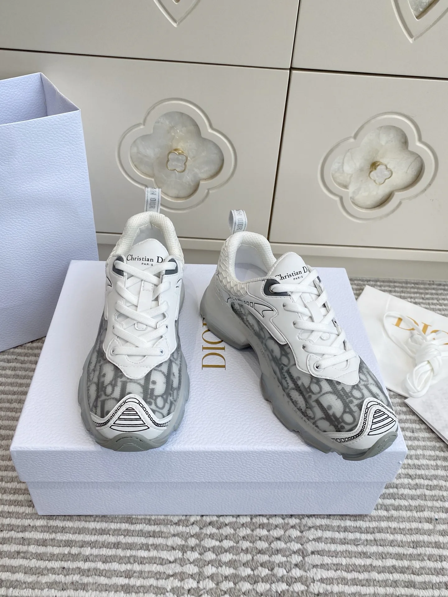 Кроссовки Женские Christian Dior 12779881