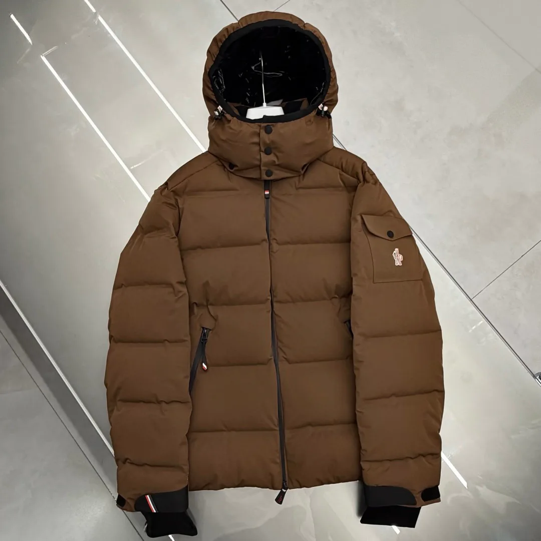 Куртки И Пуховики Мужские Moncler 17418460
