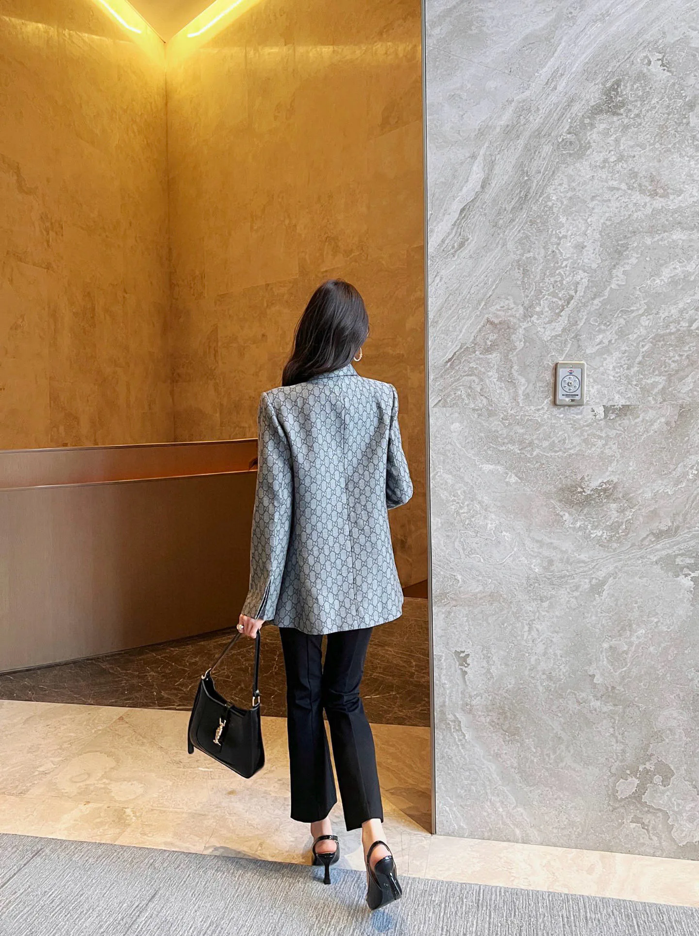 Куртки Женские Gucci 18133