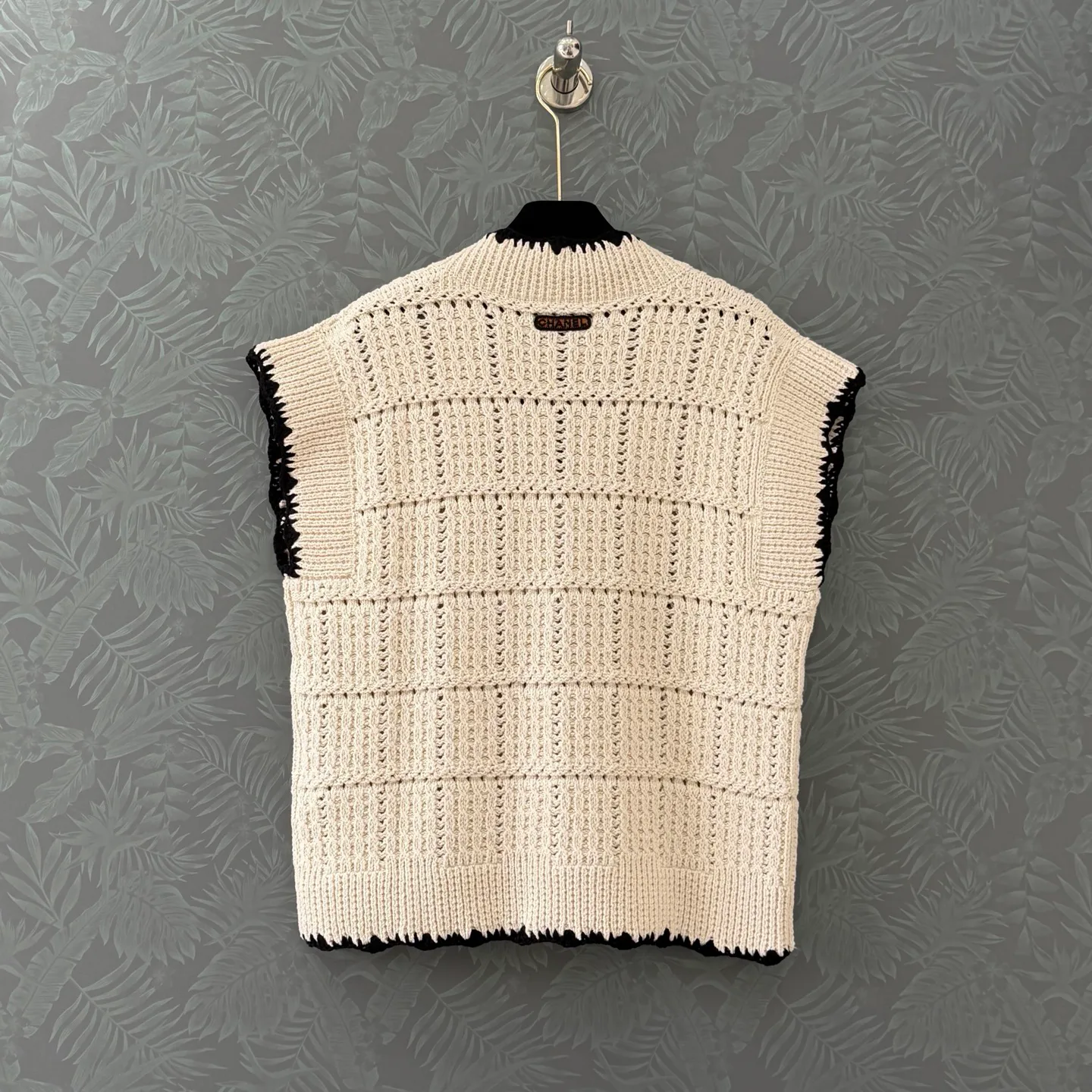 Жилеты Женские Chanel 11697160