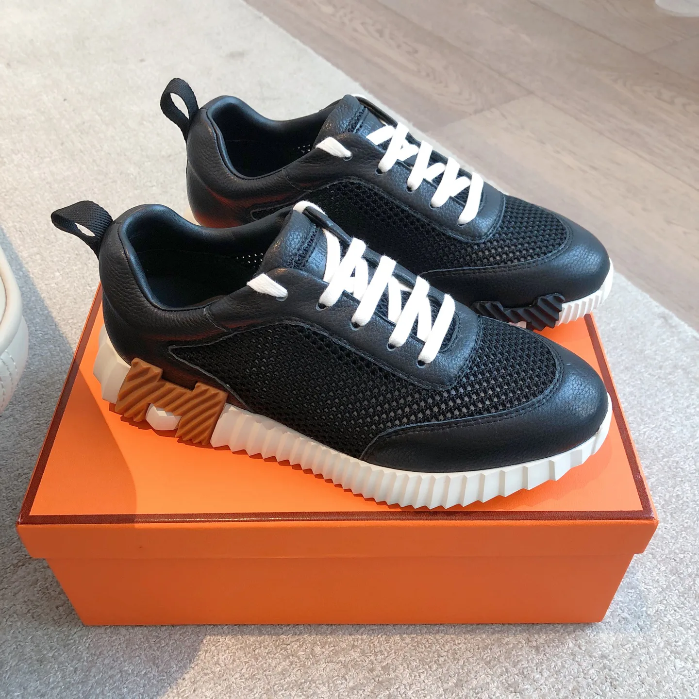 Кроссовки Женские Hermes 1154436