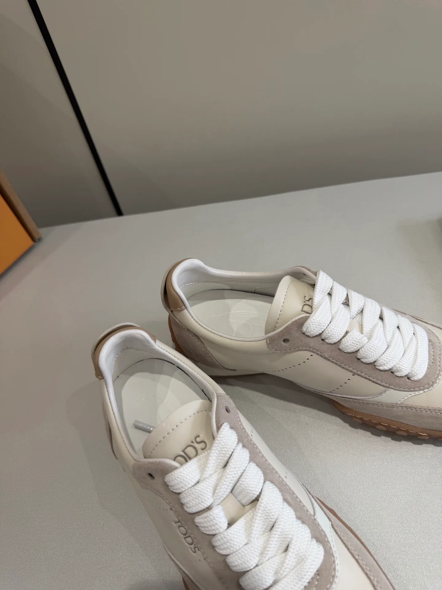 Кроссовки Женские Tod's 19231889