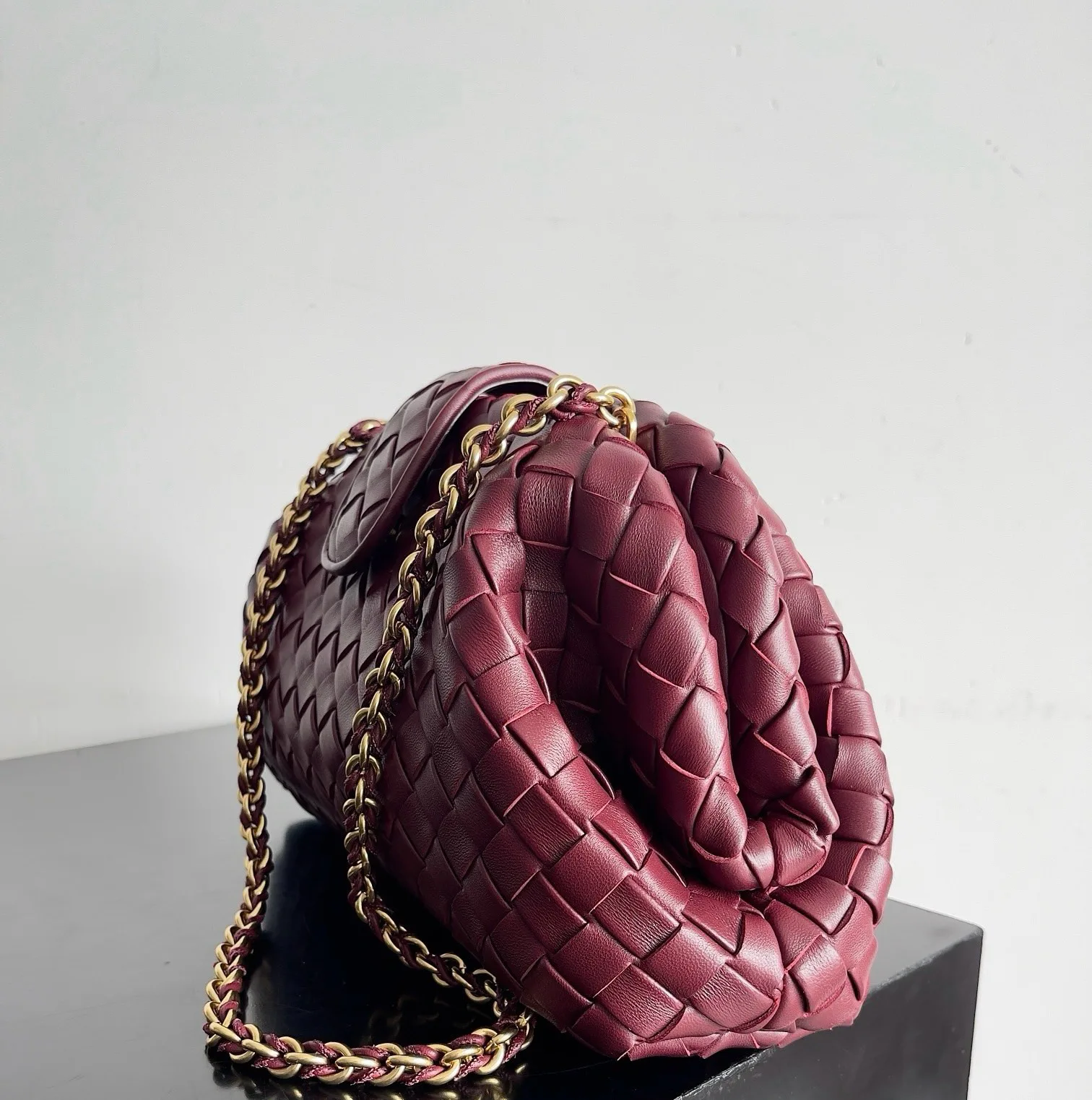 Клатчи Женские Bottega Veneta 11768444