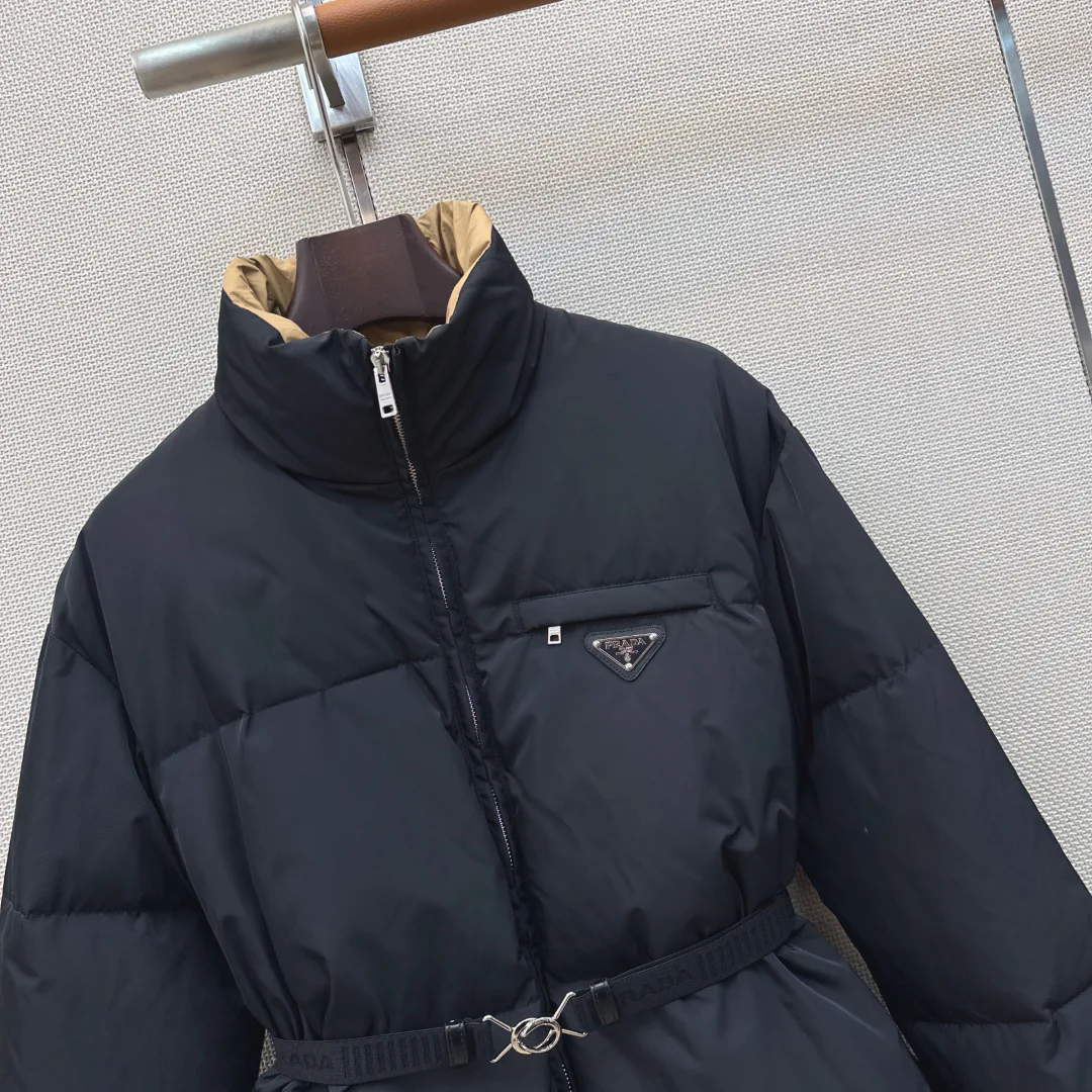 Куртки И Пуховики Женские Prada 18188788