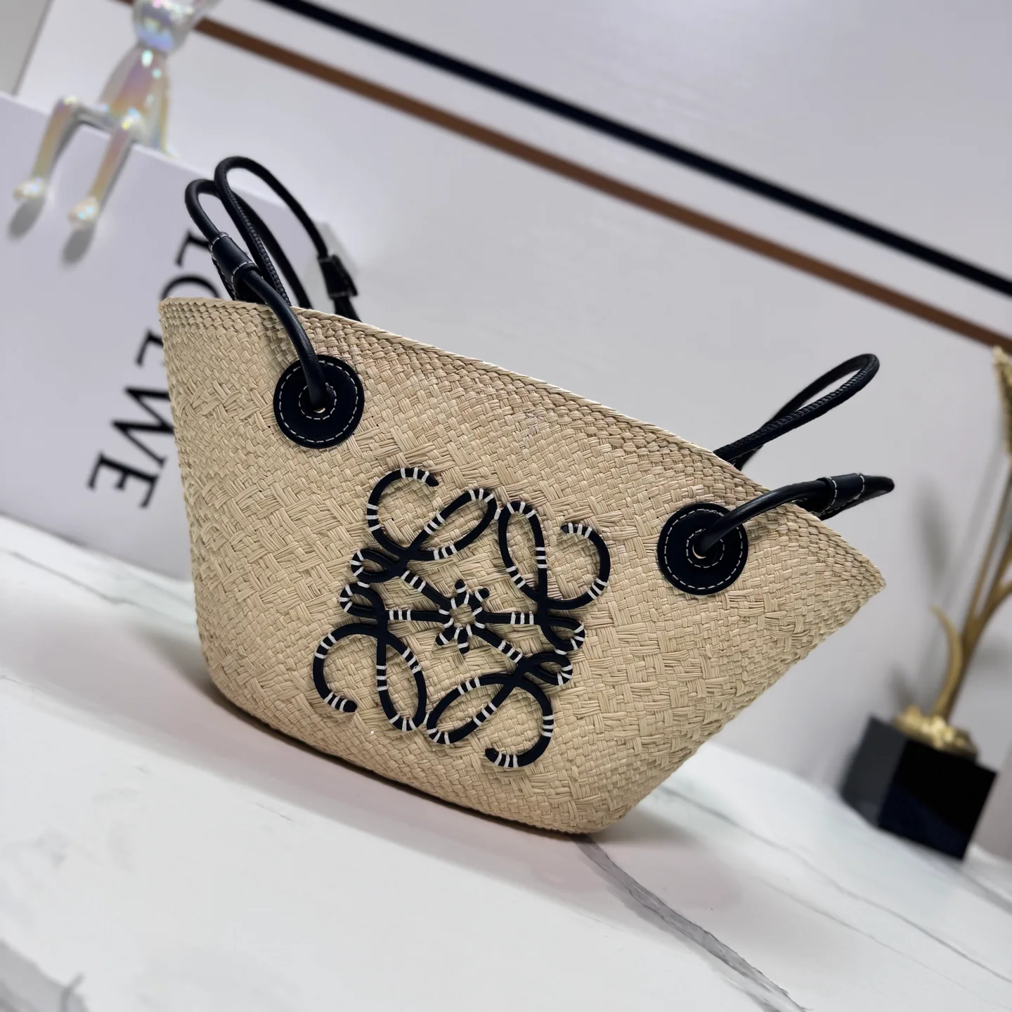 Классические Сумки Женские Loewe 10243086