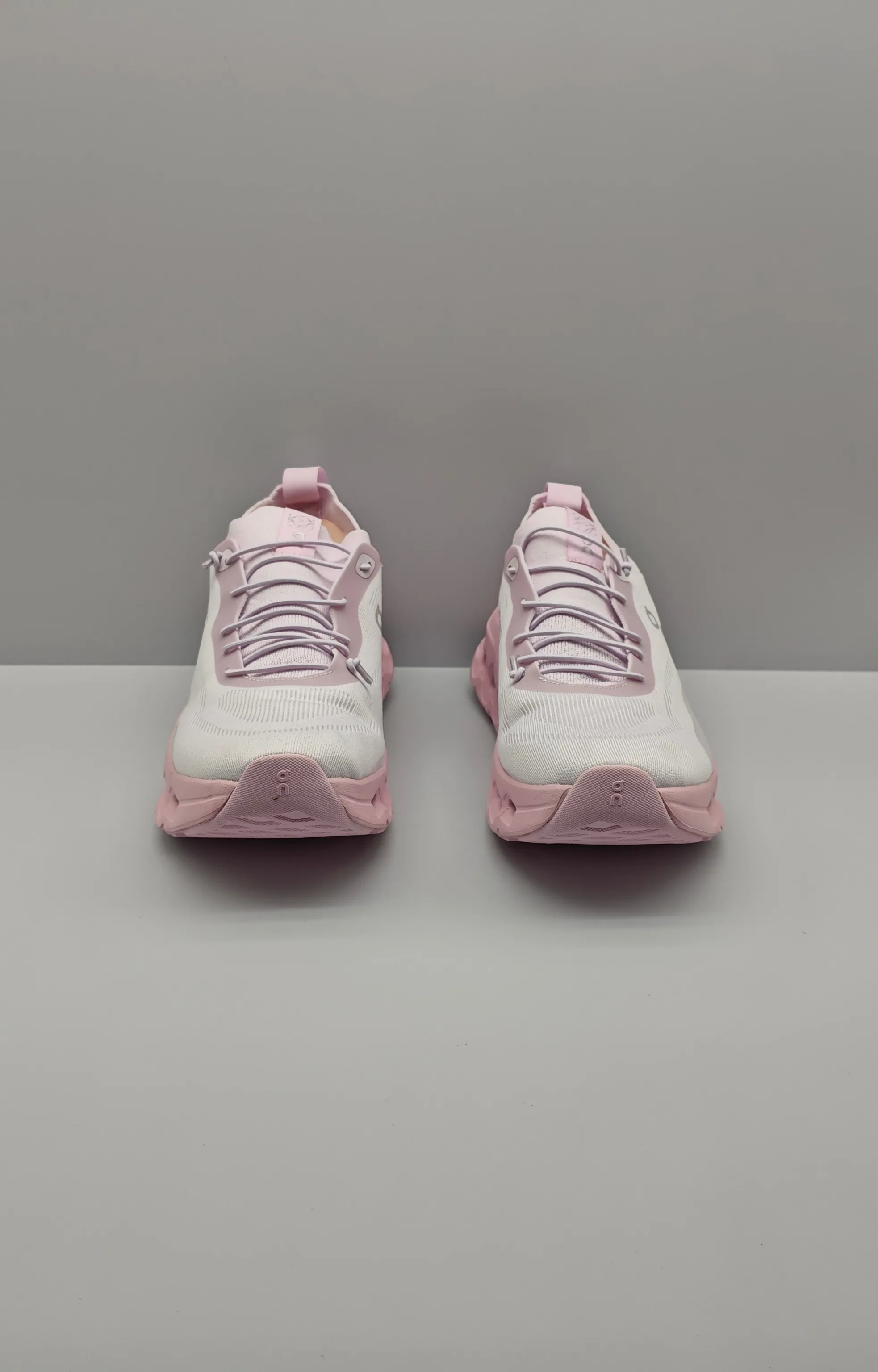 Кроссовки Женские Loewe 13193965