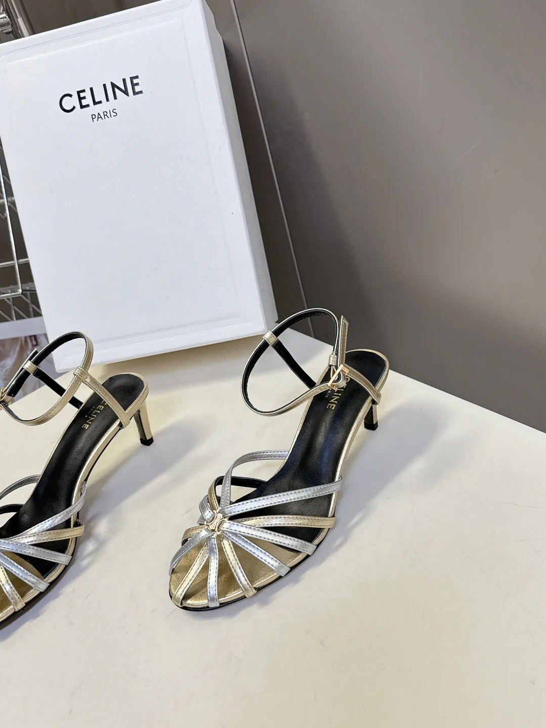 Босоножки Женские Celine 13581773