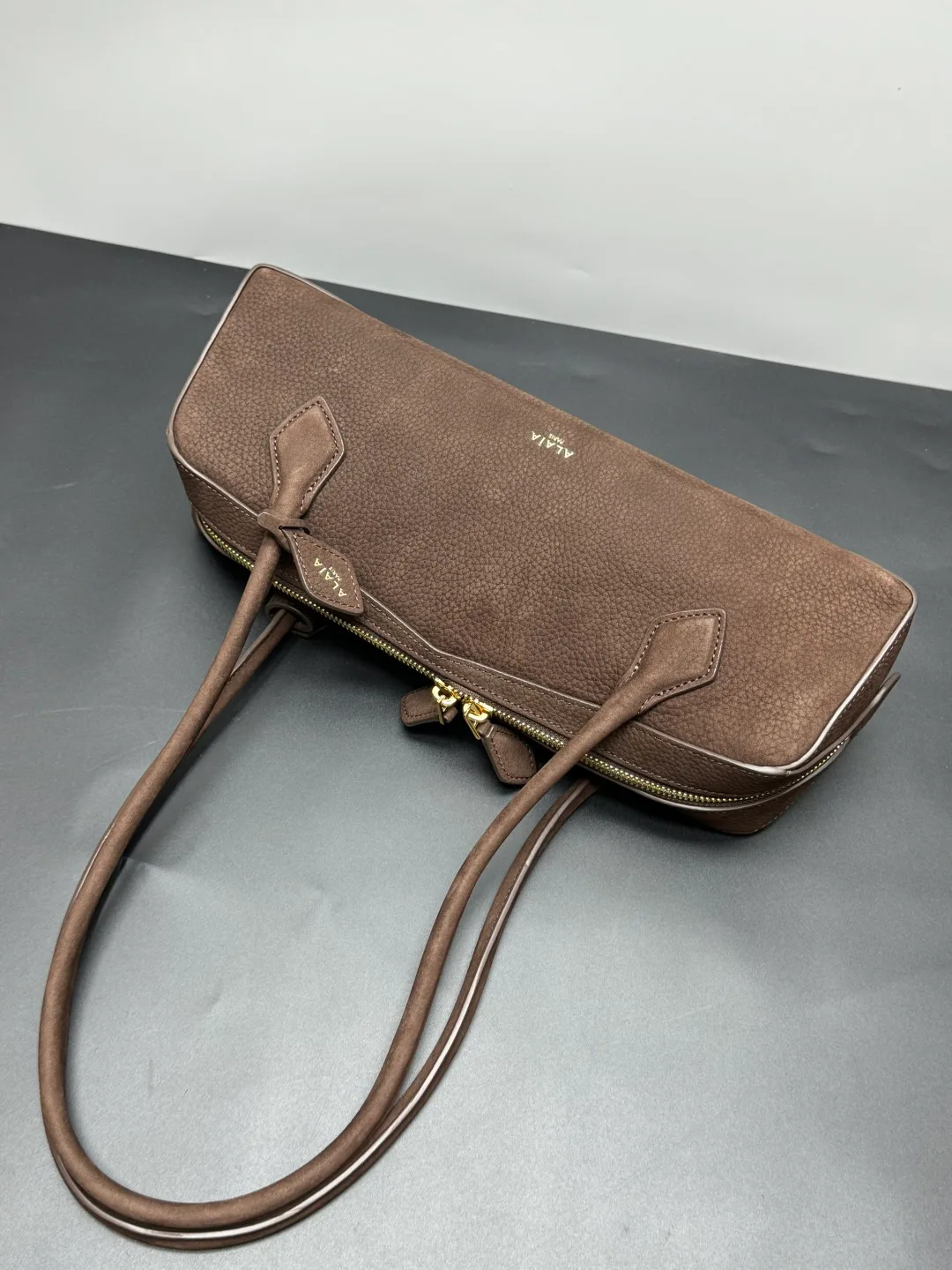 Сумки На Ремне Женские Alaia 102342