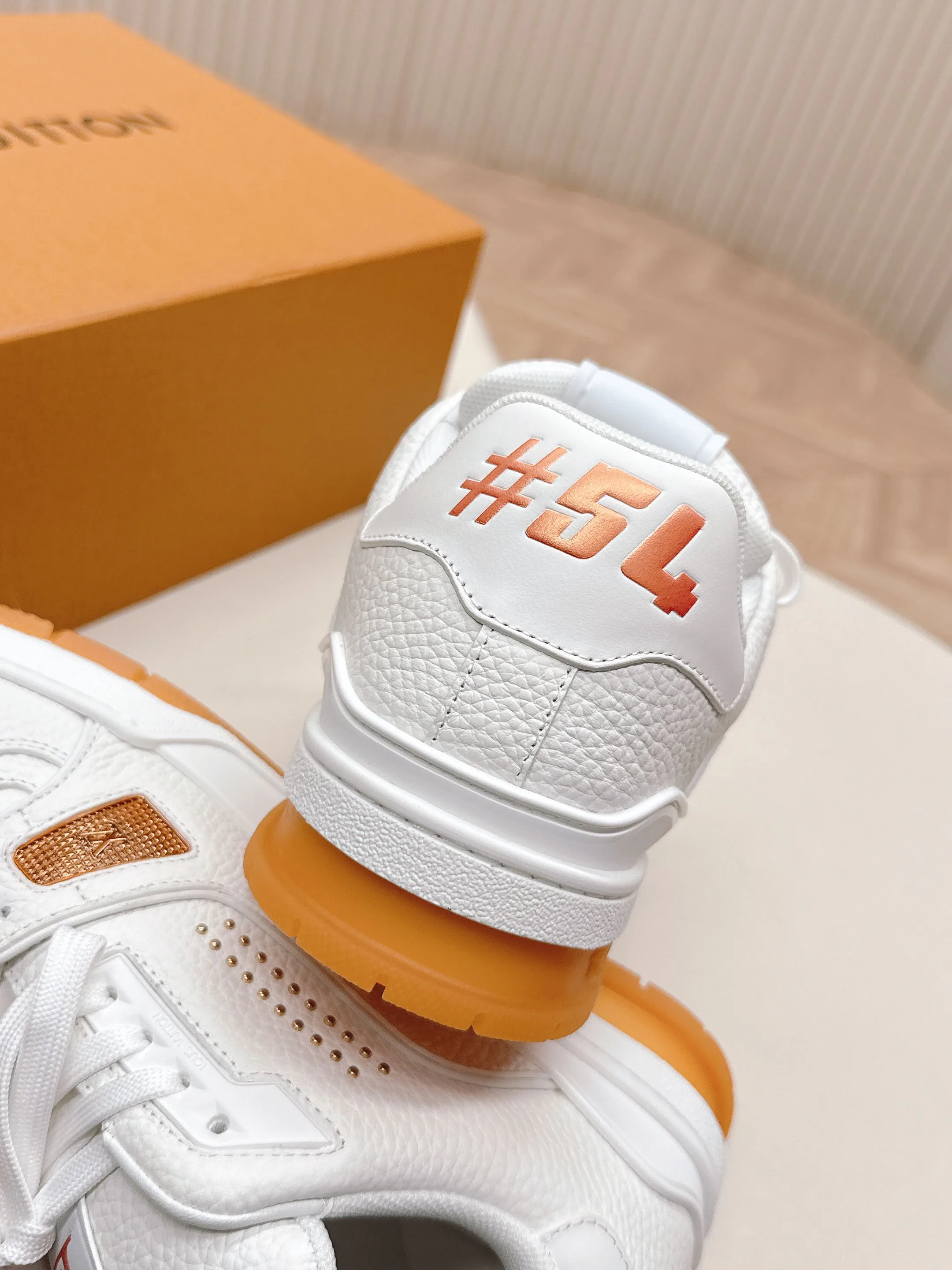 Кроссовки Женские Louis Vuitton 265242