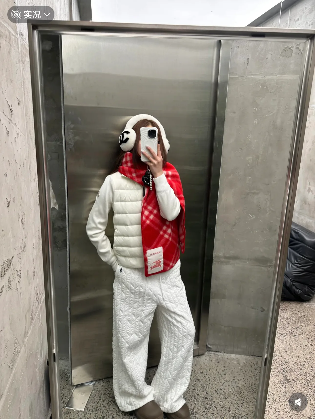 Шарфы Burberry 18401219