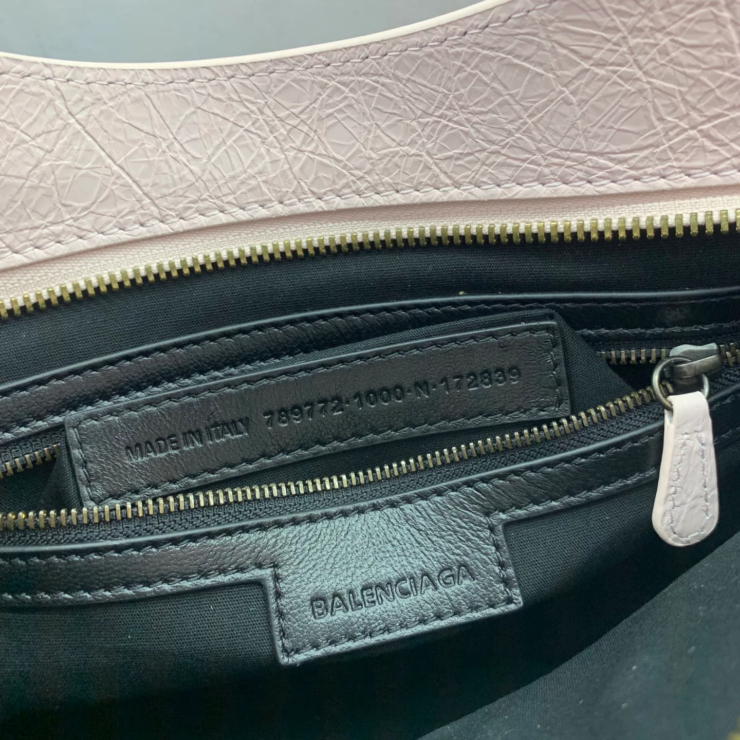 Классические Сумки Женские Balenciaga 11864162