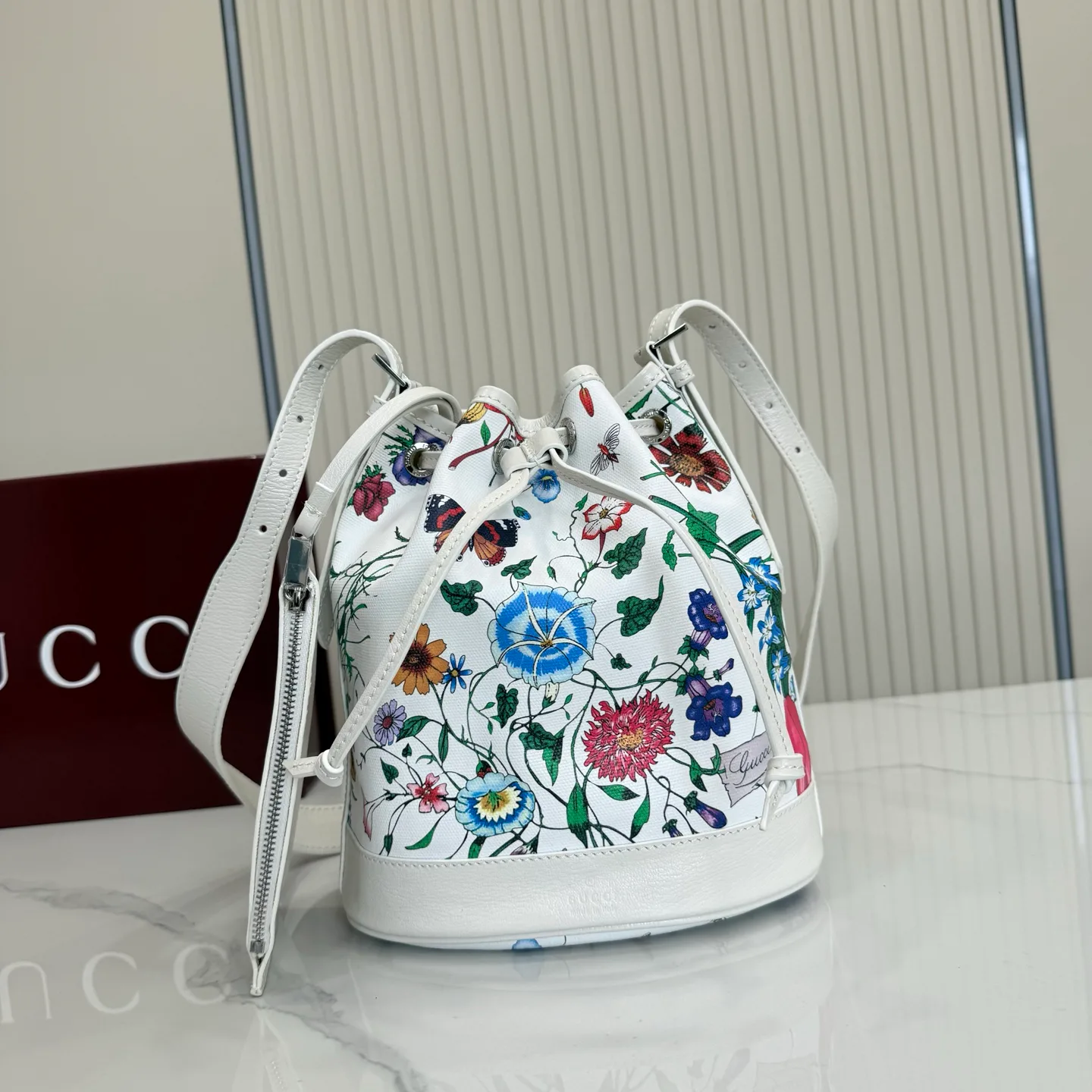 Классические Сумки Женские Gucci 18156481