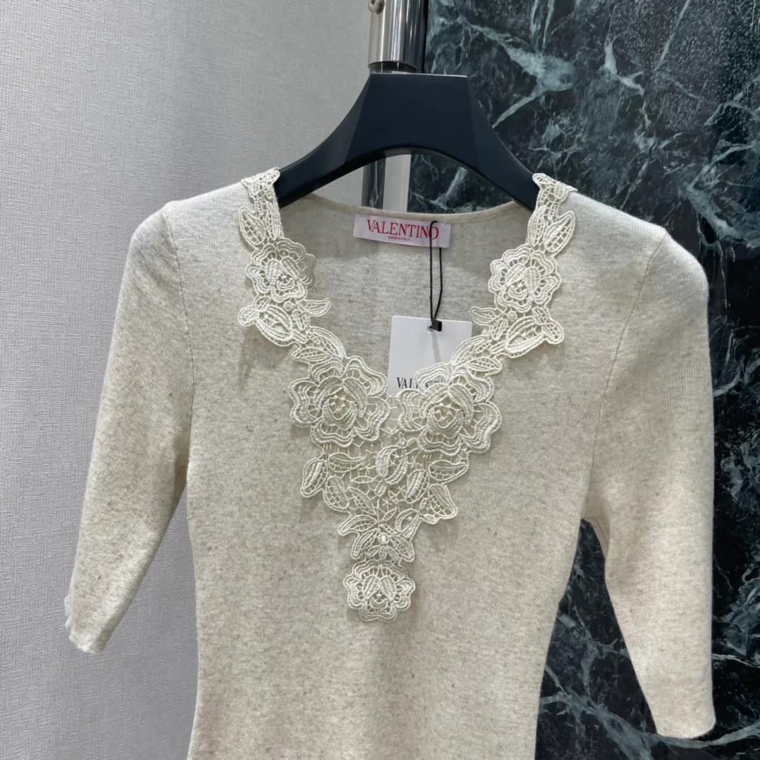 Джемперы И Свитеры Женские Valentino 13162605