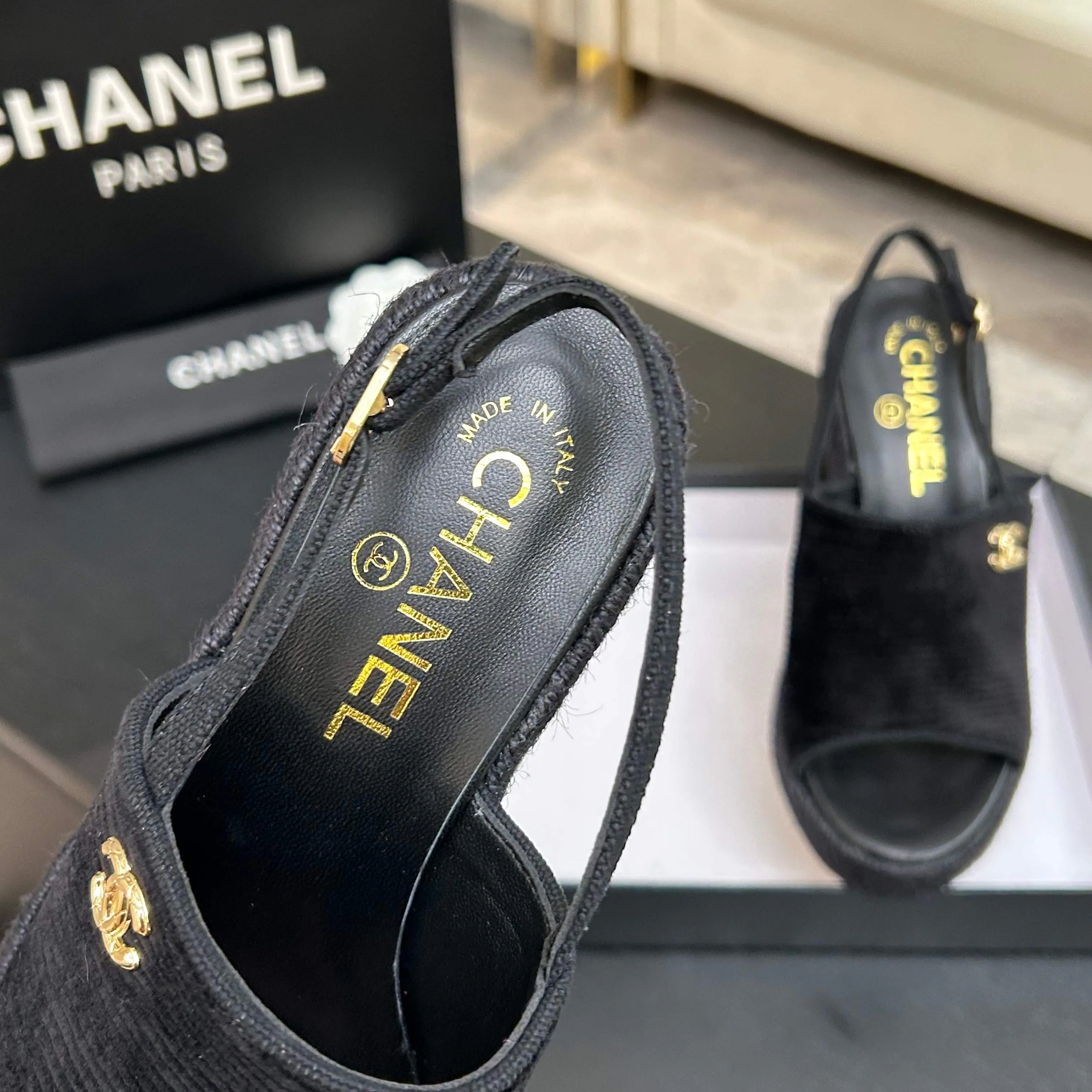 Босоножки Женские Chanel 13224760