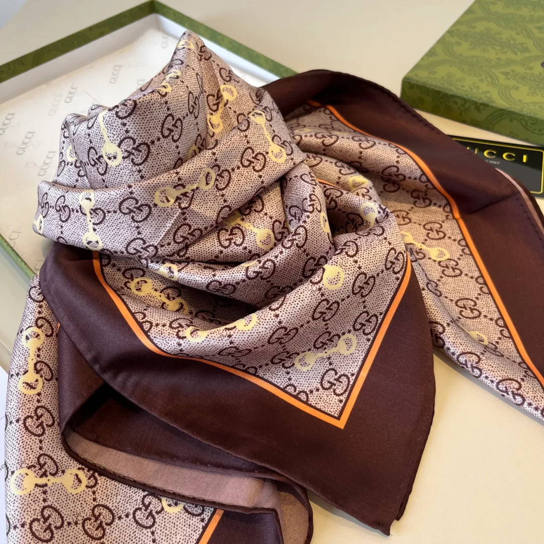 Платки Gucci 1603516