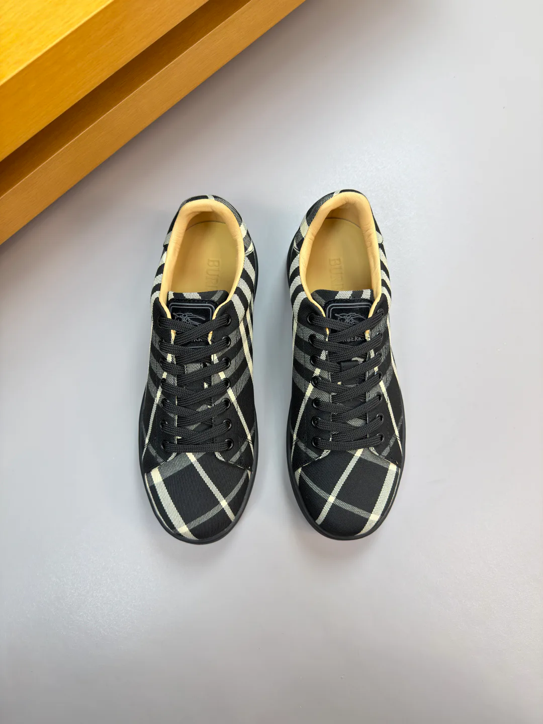 Кеды Мужские Burberry 2389610