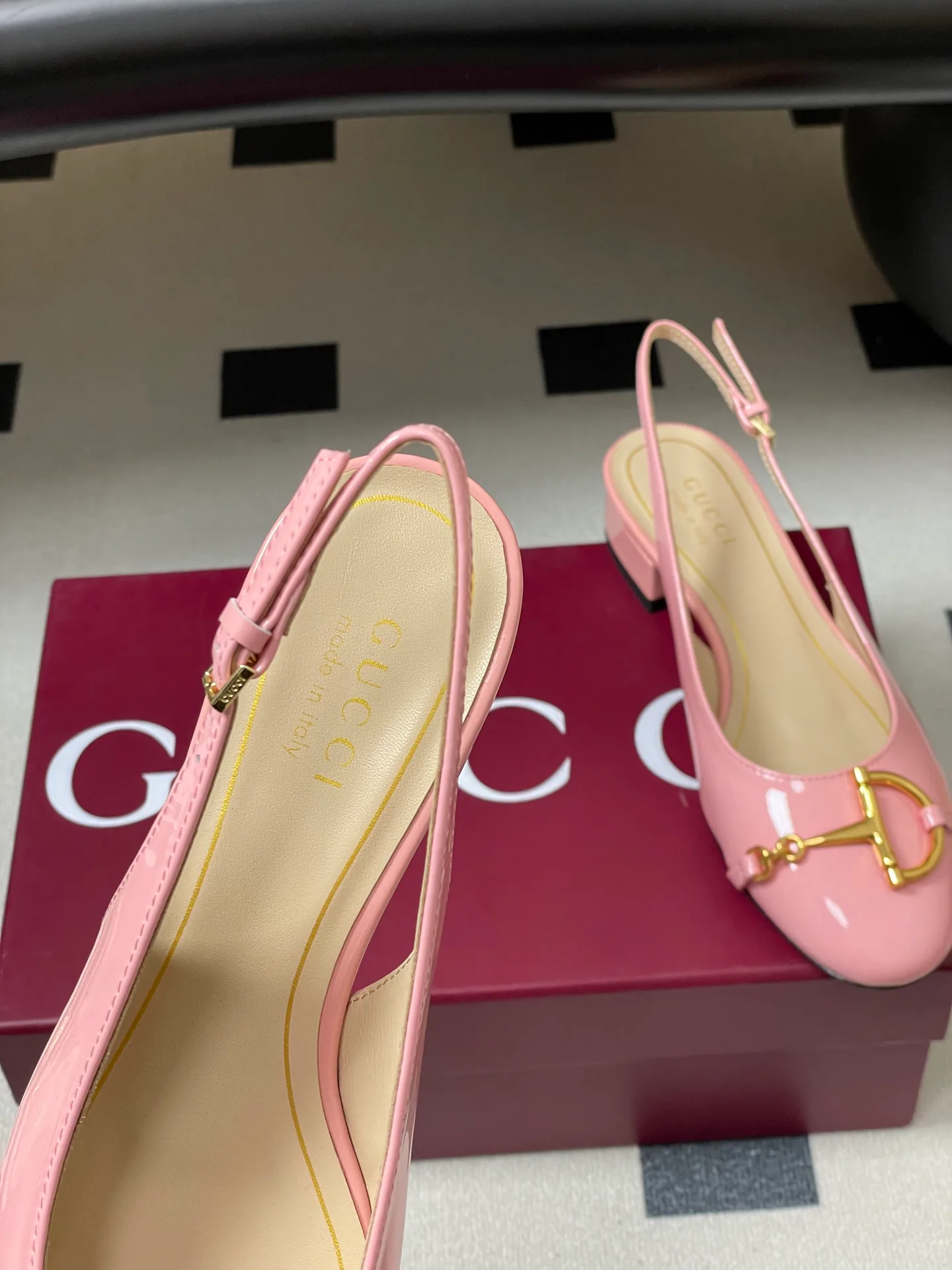 Туфли Женские Gucci 878978
