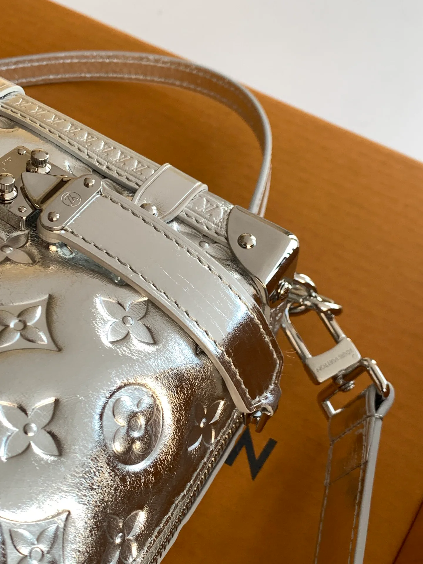 Сумки На Ремне Женские Louis Vuitton 349361