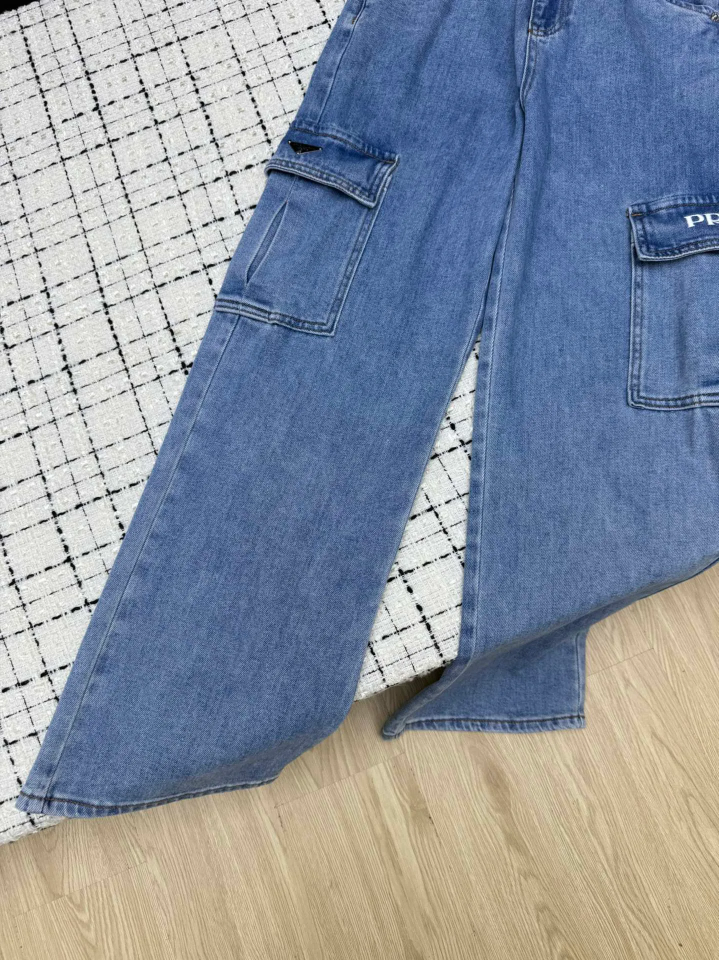 Джинсы Женские Prada 9963123