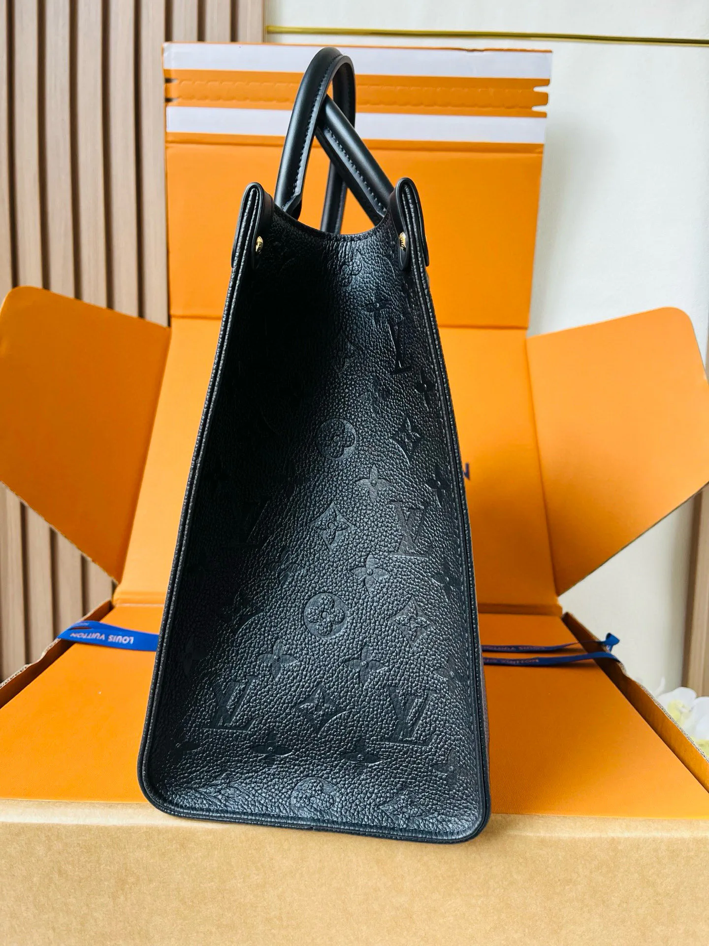 Классические Сумки Женские Louis Vuitton 12569321
