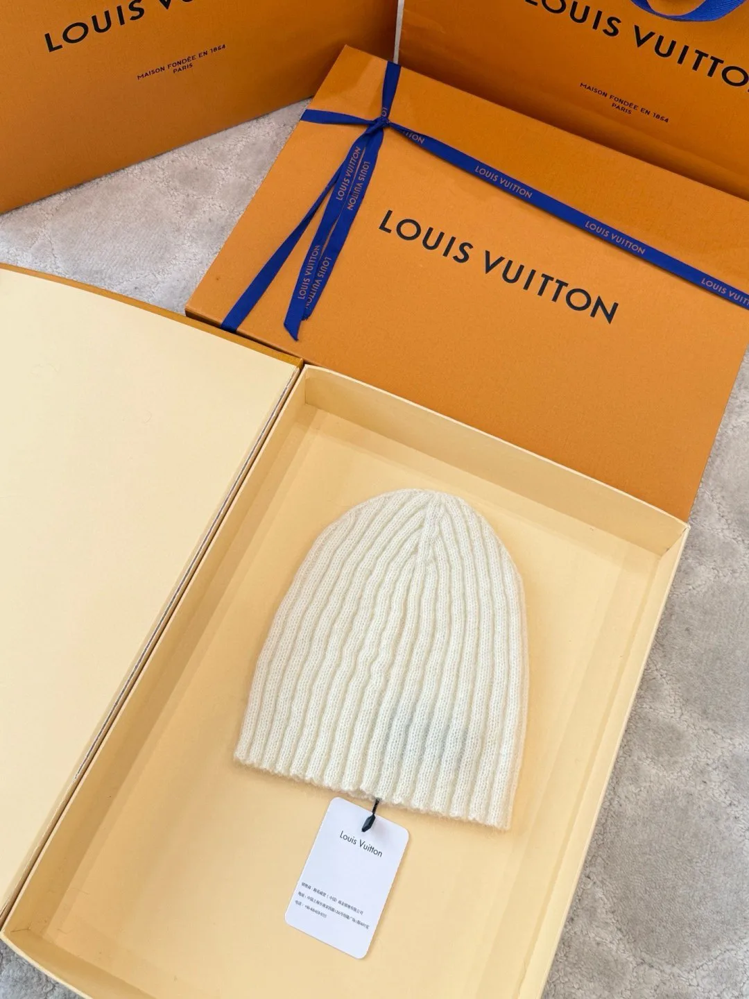 Головные Уборы Louis Vuitton 412773