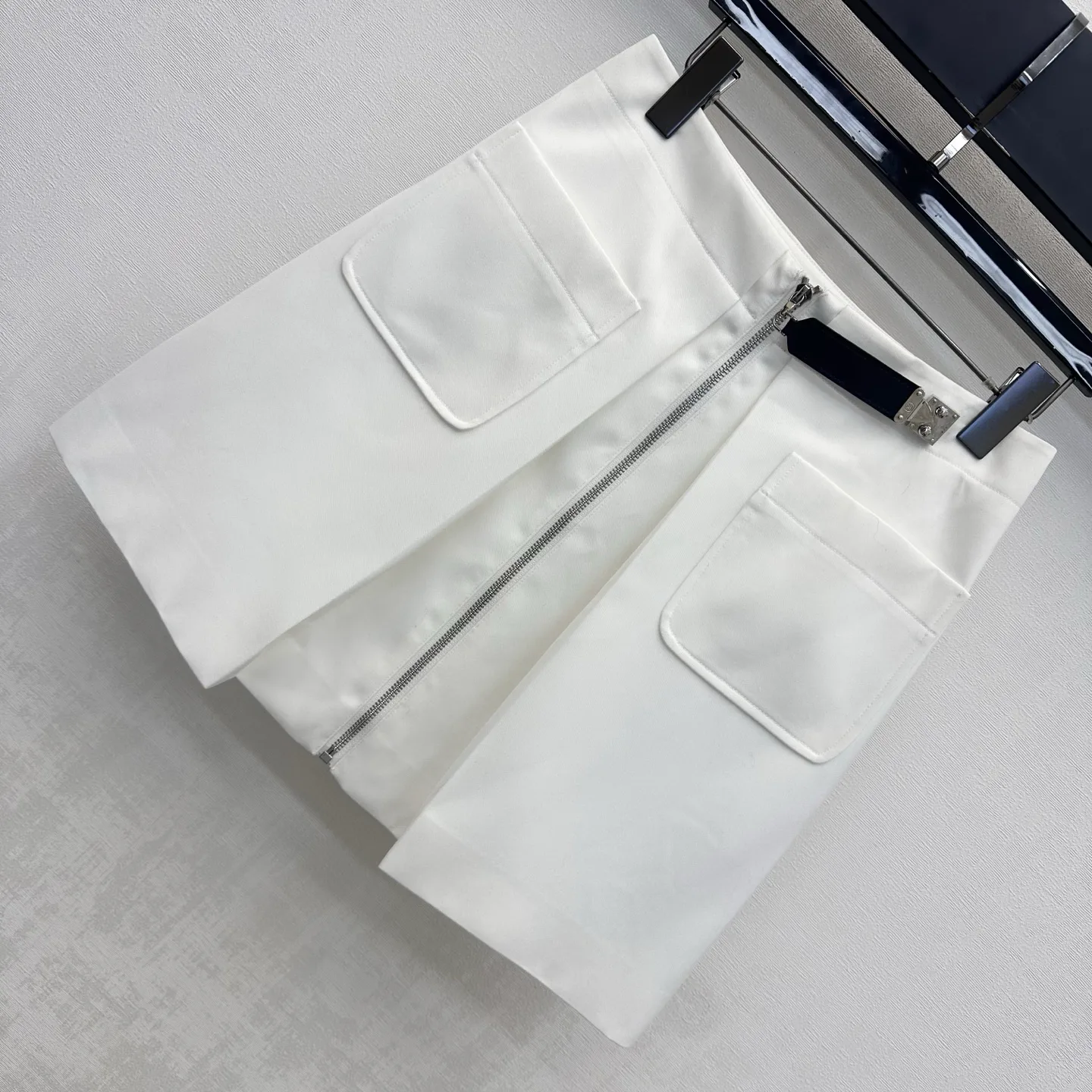 Юбки Женские Louis Vuitton 18680897
