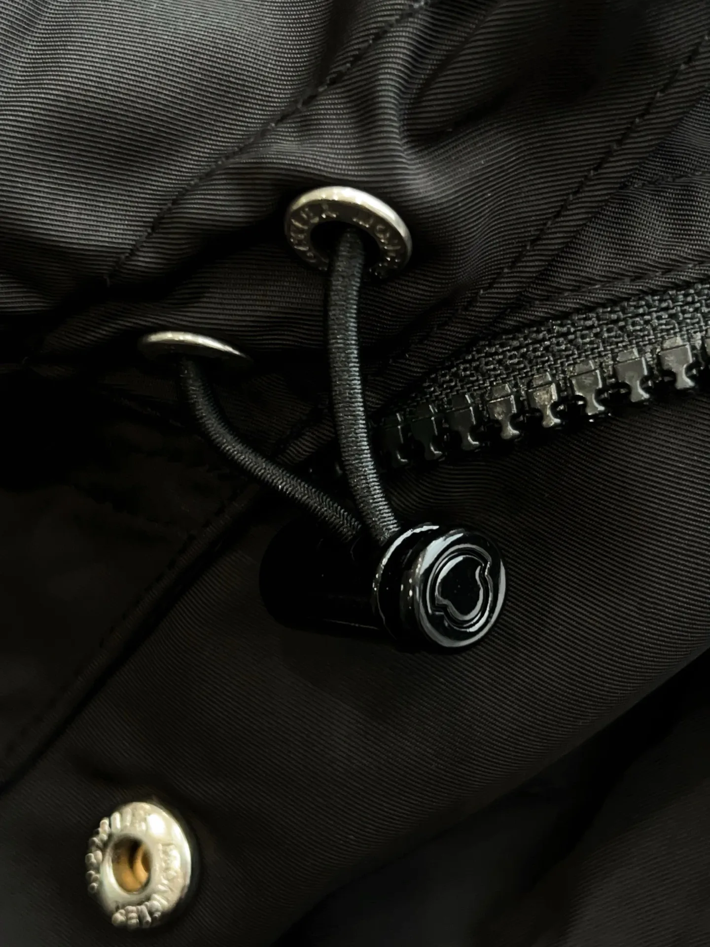 Куртки И Пуховики Женские Moncler 19231359