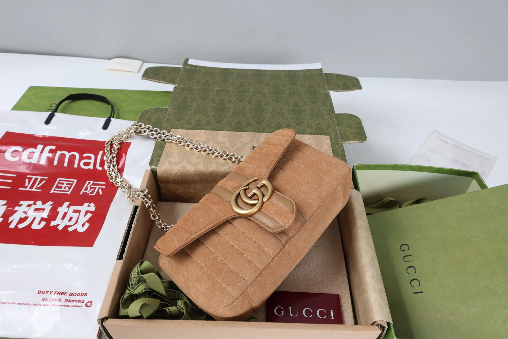 Классические Сумки Женские Gucci 18004291