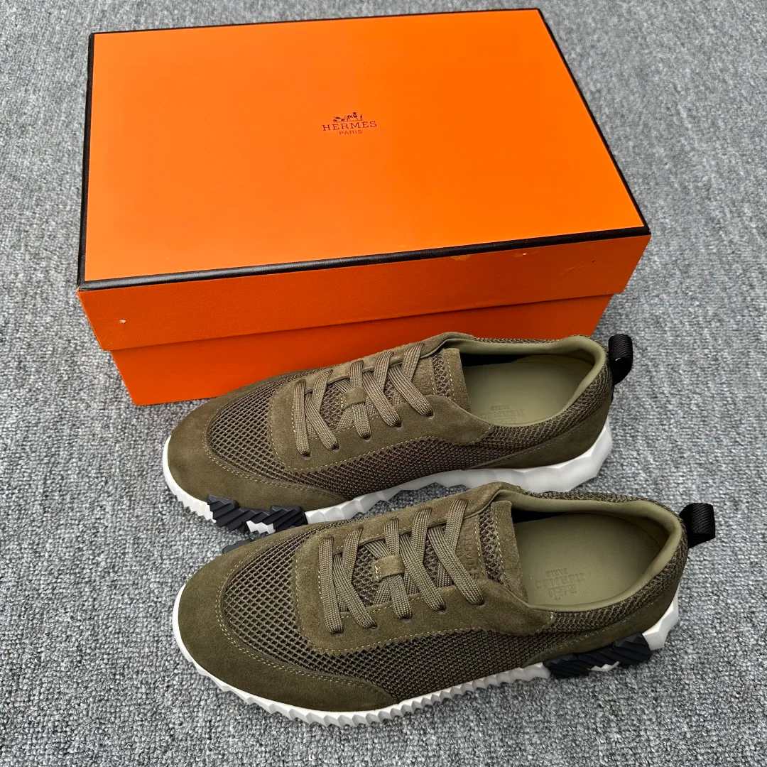 Кроссовки Женские Hermes 18076162