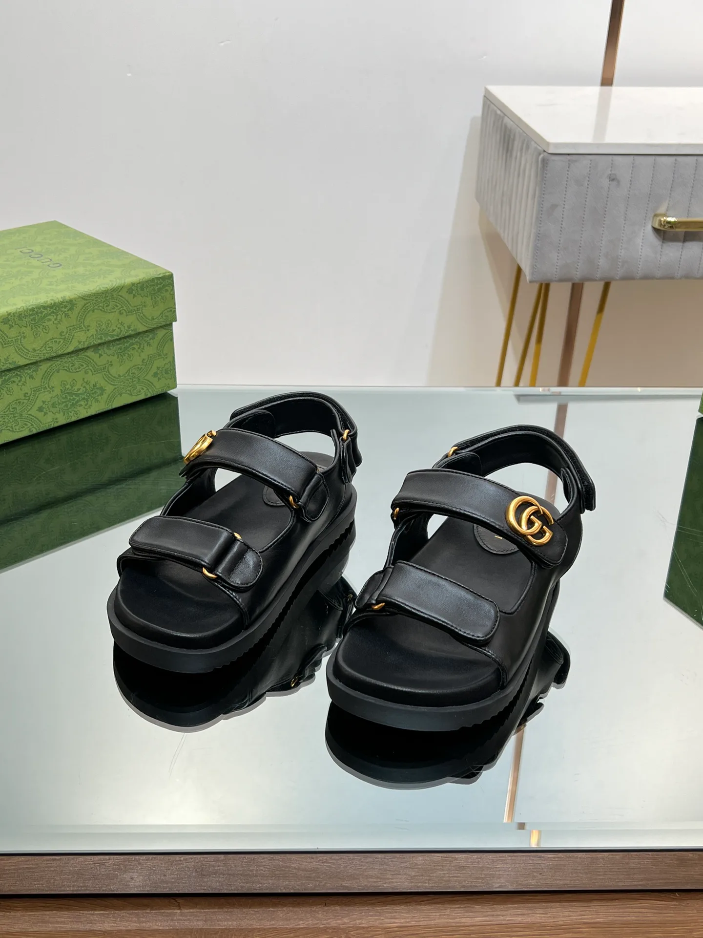 Сандалии Женские Gucci 21086