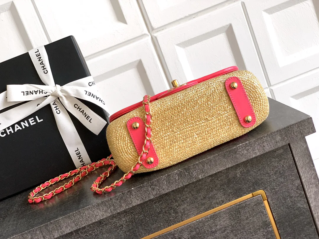 Классические Сумки Женские Chanel 12779121