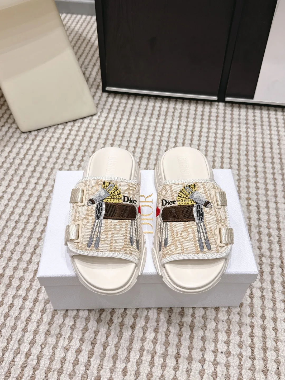 Шлепанцы Женские Christian Dior 11573439