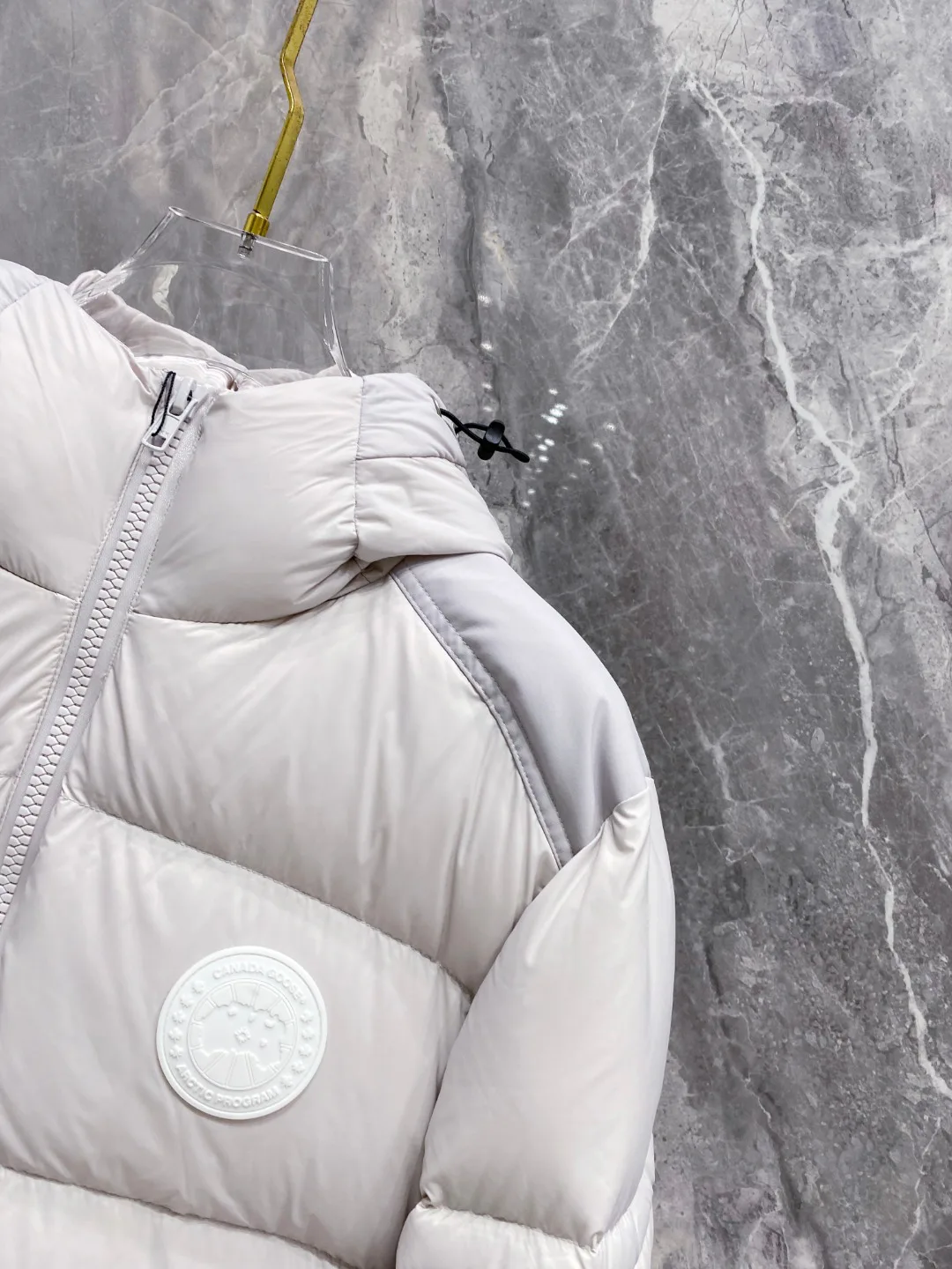 Куртки И Пуховики Мужские Canada Goose 986400