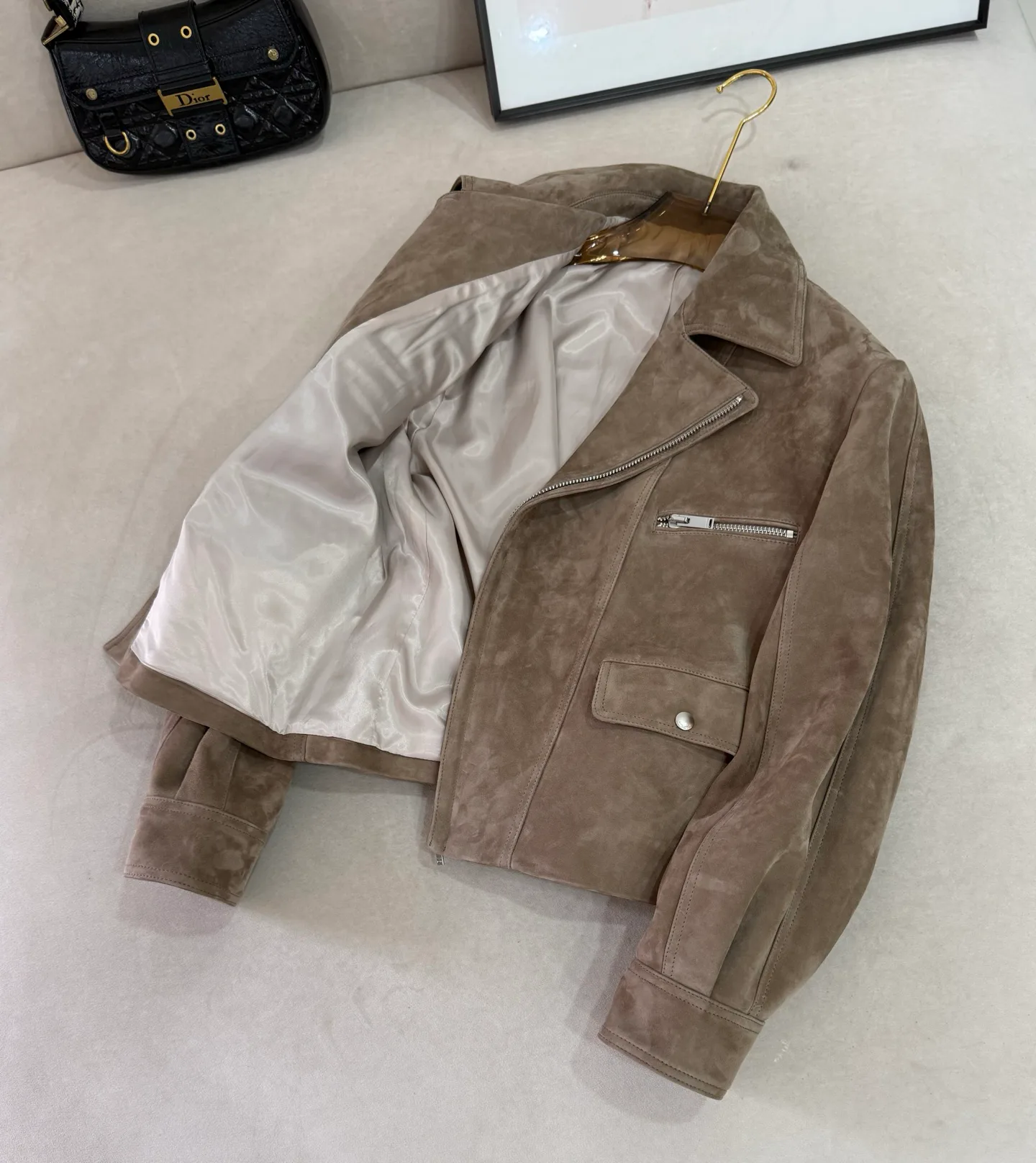 Кожаные Куртки И Дублёнки Женские Saint Laurent 18612313