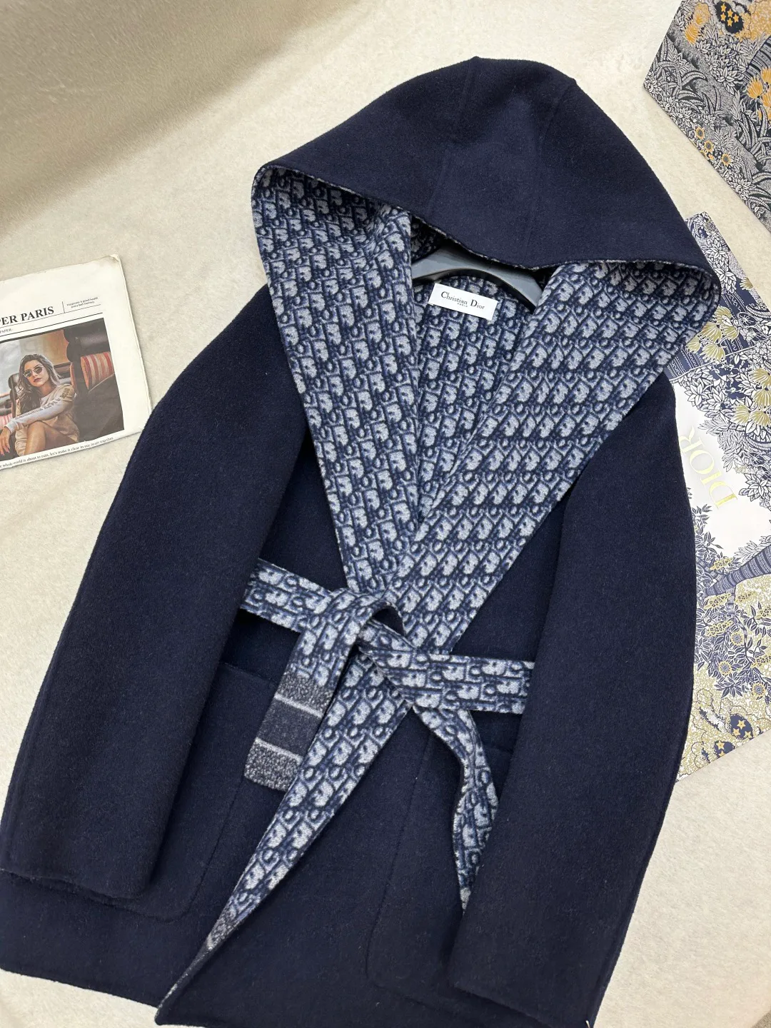 Пальто Женские Christian Dior 18609569