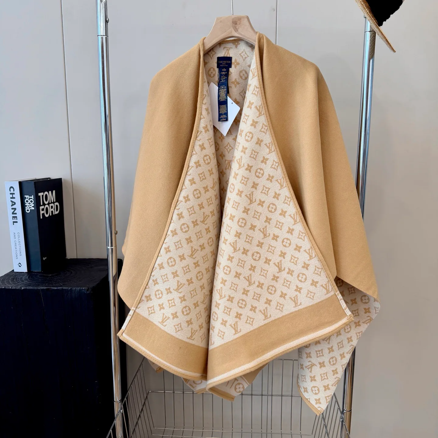 Пальто Женские Louis Vuitton 18002838