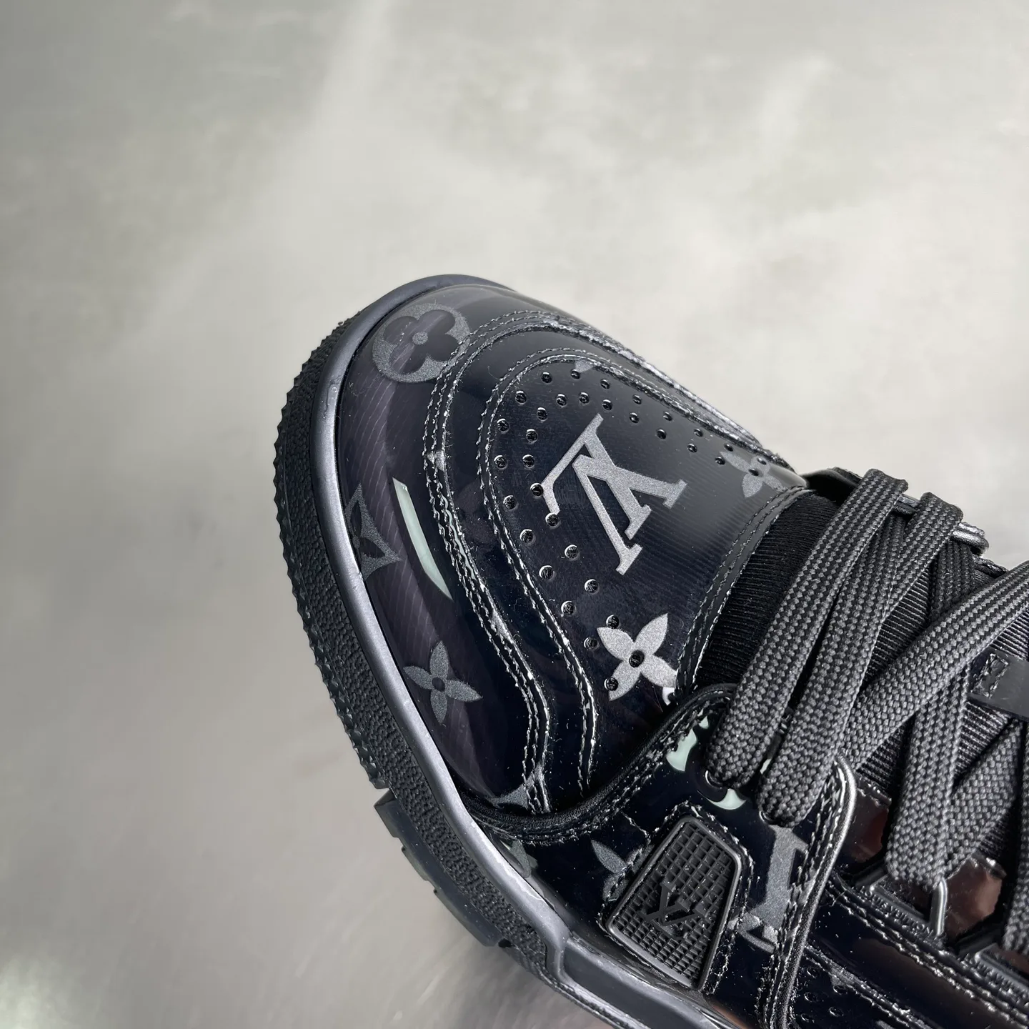 Кроссовки Женские Louis Vuitton 476832