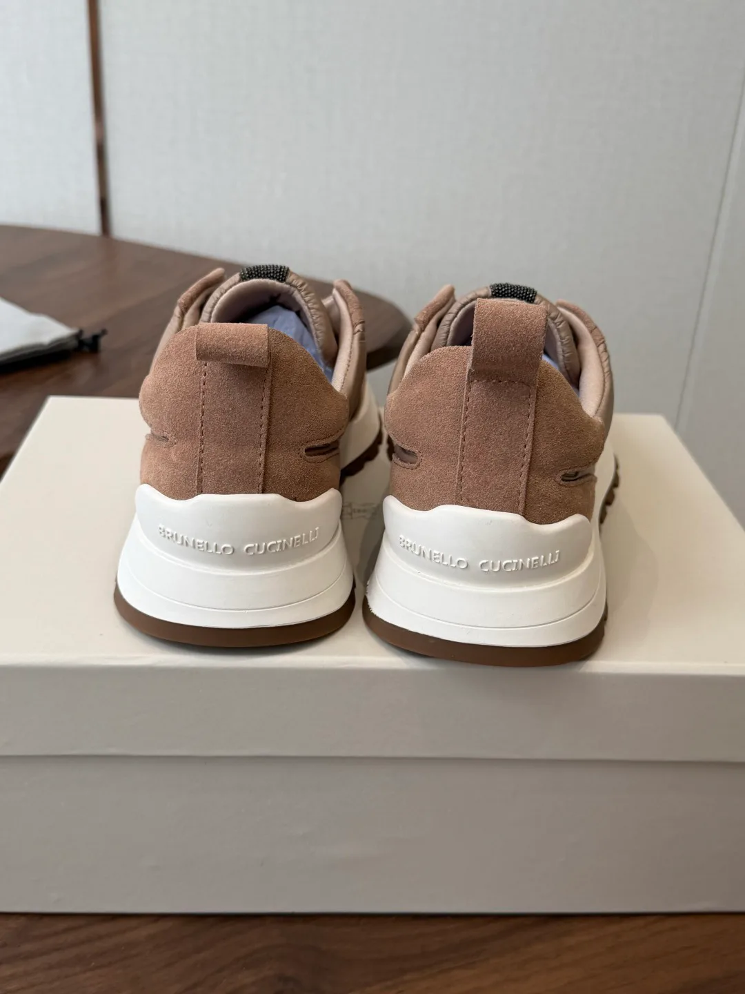 Кроссовки Женские Brunello Cucinelli 17461331