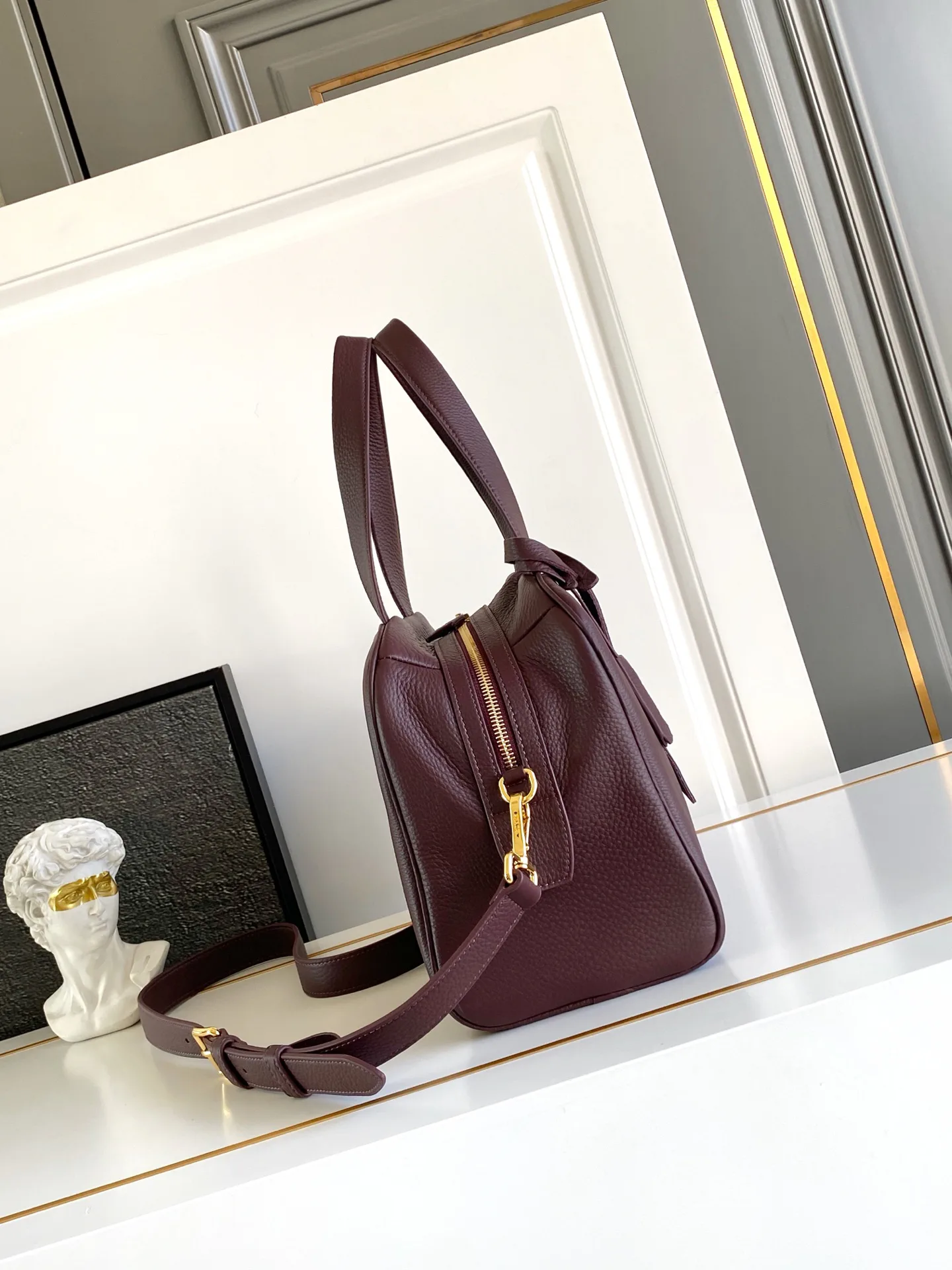 Классические Сумки Женские Prada 1390438